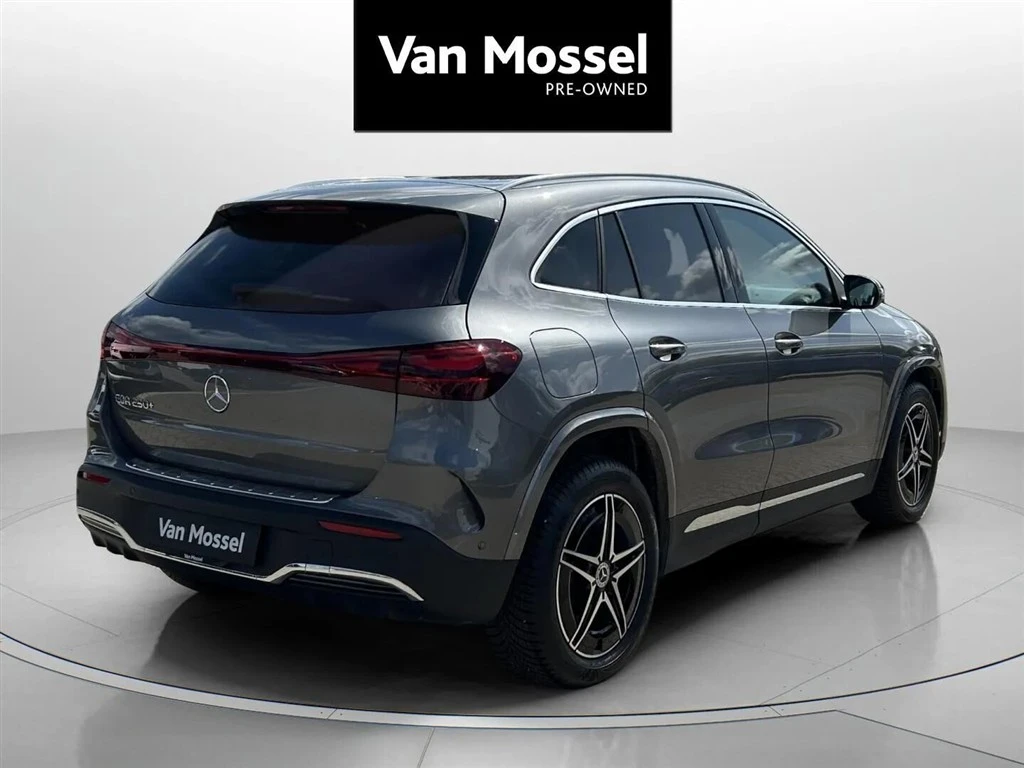 Mercedes-Benz-EQA-image-4