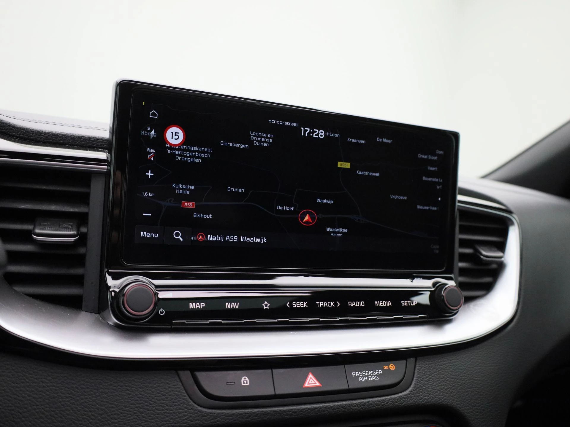 Kia-Ceed Sportswagon-image-9