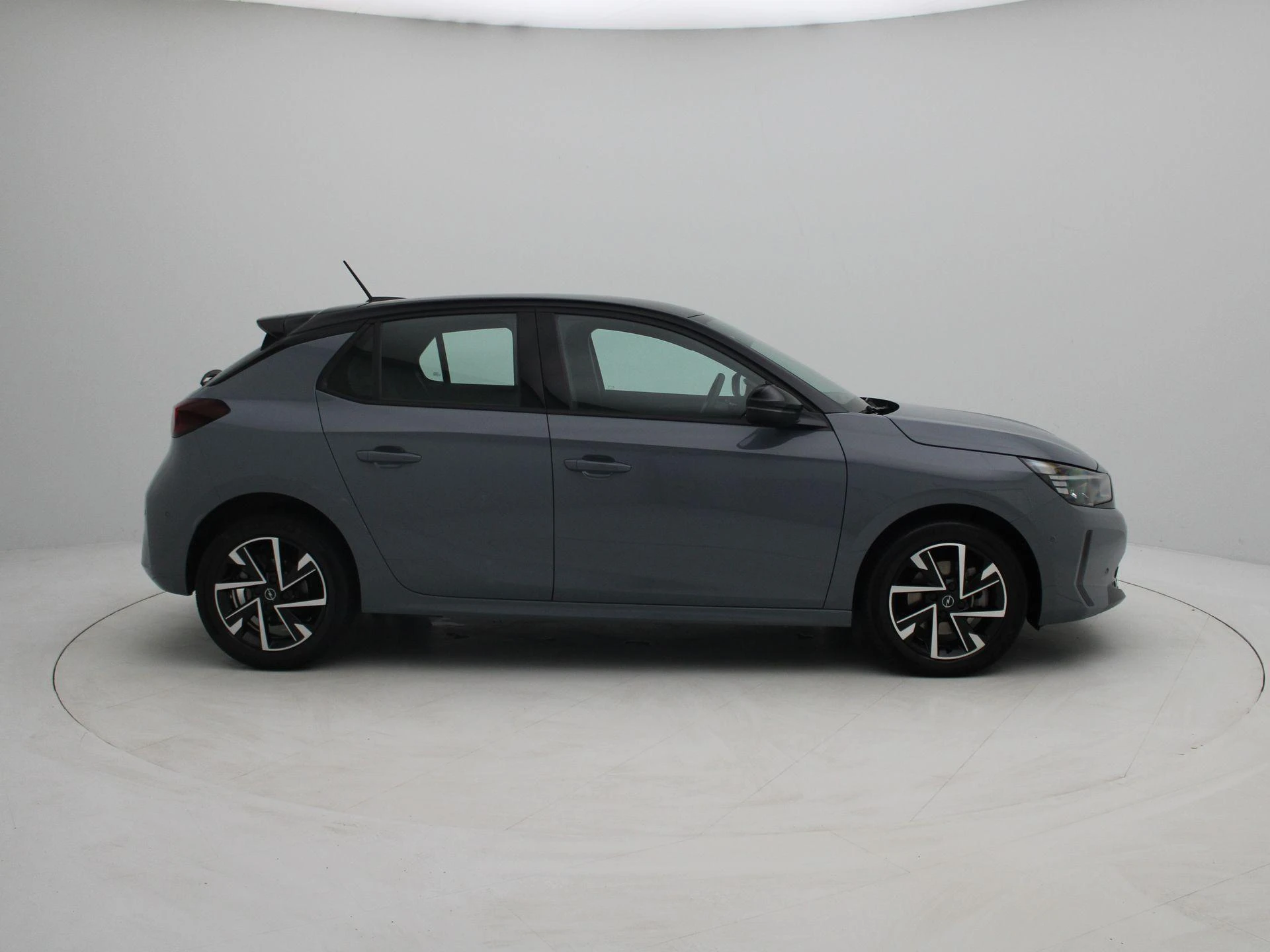 Opel-Corsa-image-4