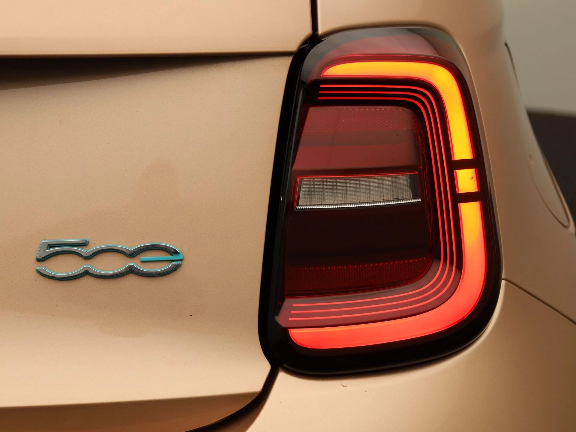 Fiat 500 Icon 42 kWh