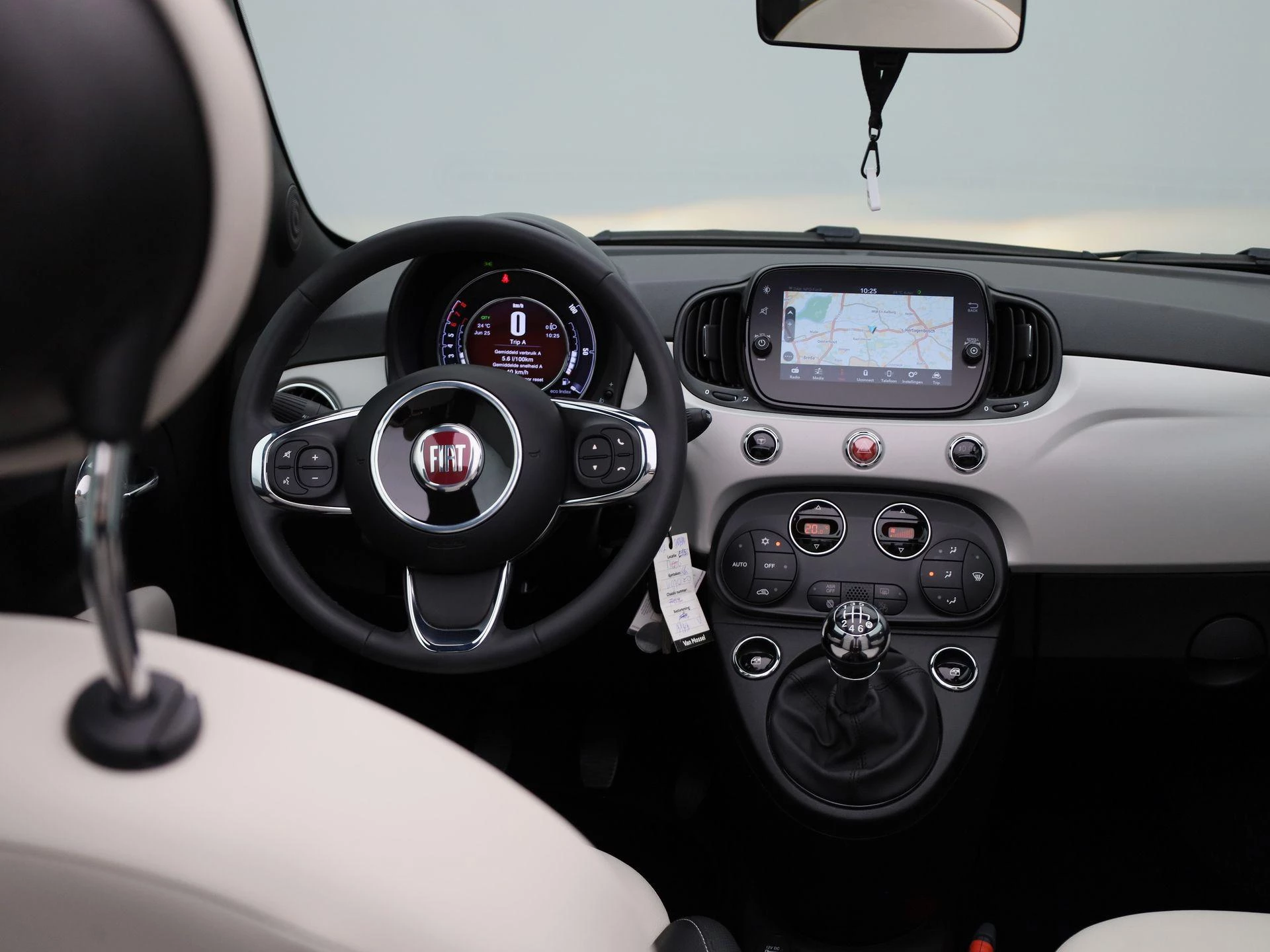 Fiat-500C-image-6