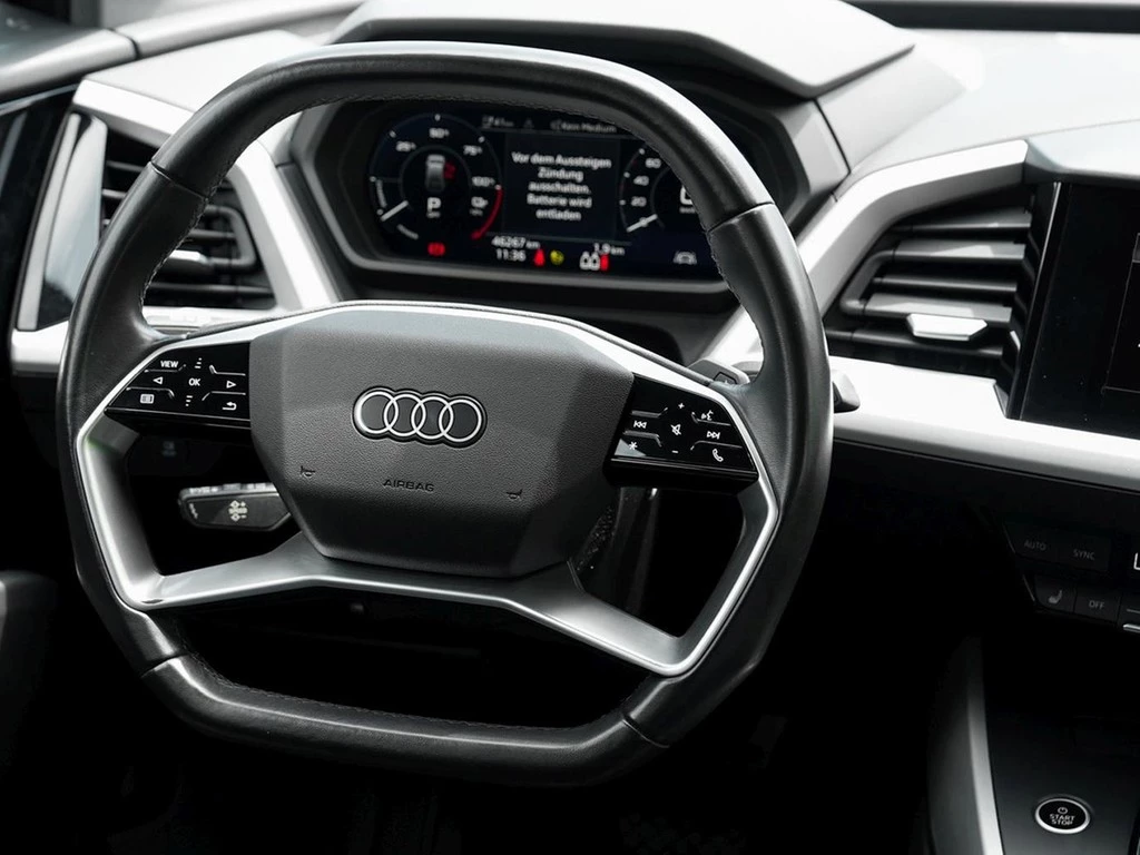 Audi Q4 e-tron 40 S line GRA PDC Assistenzpaket
