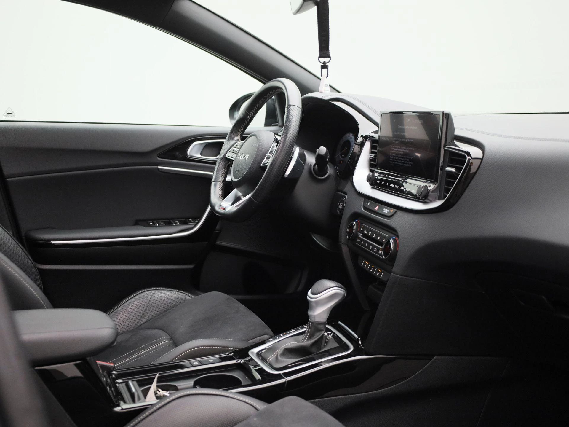 Kia-XCeed-image-33