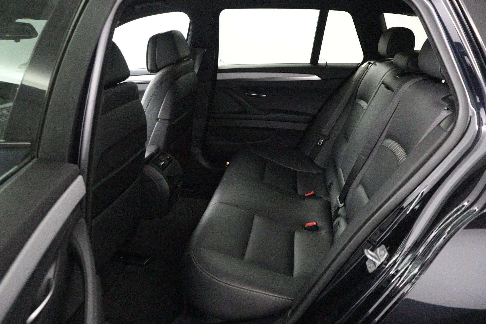 BMW 5 Serie Touring 520i M Sport Edition High Executive Automaat |