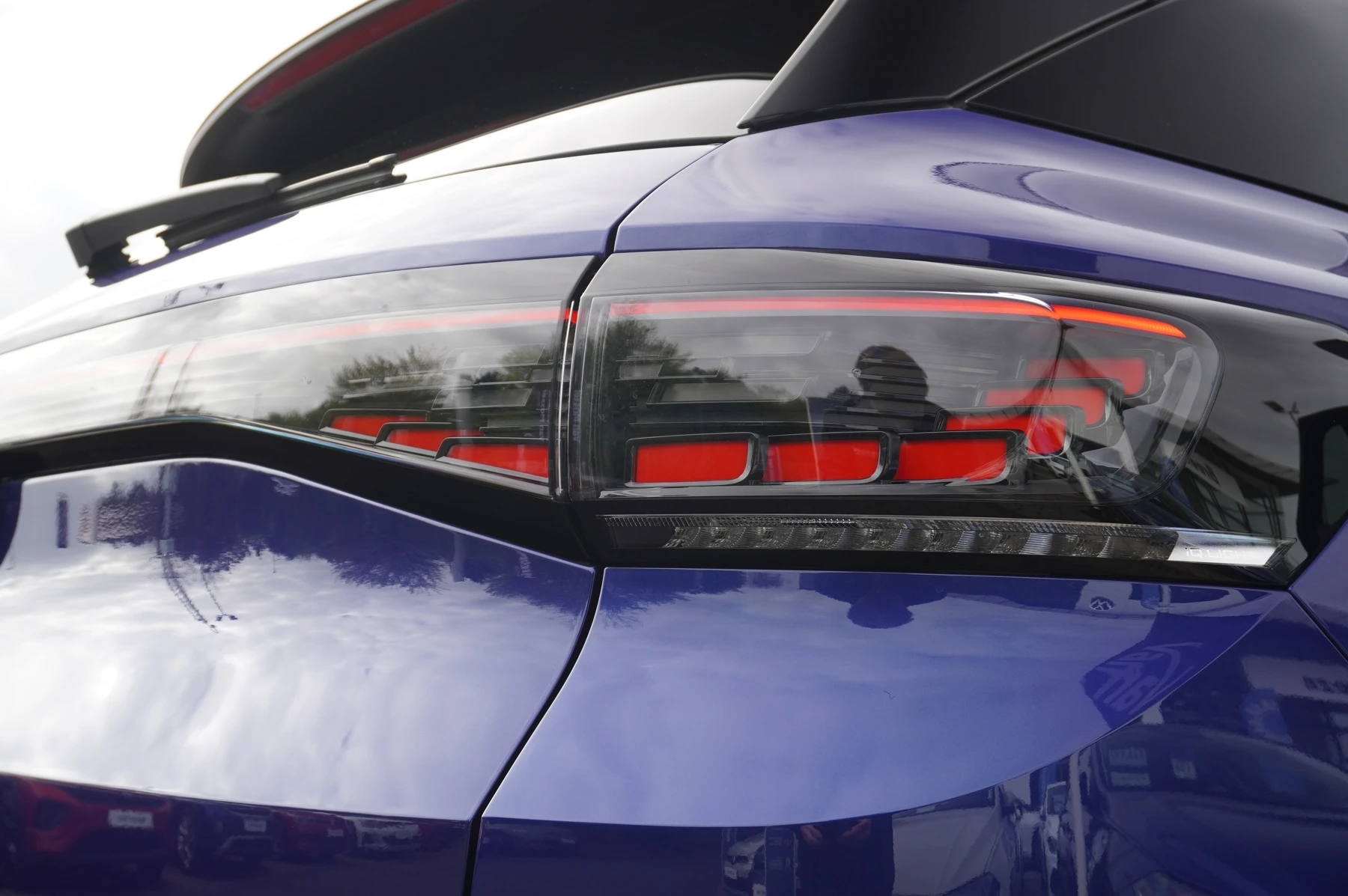 Volkswagen-ID.4-image-40