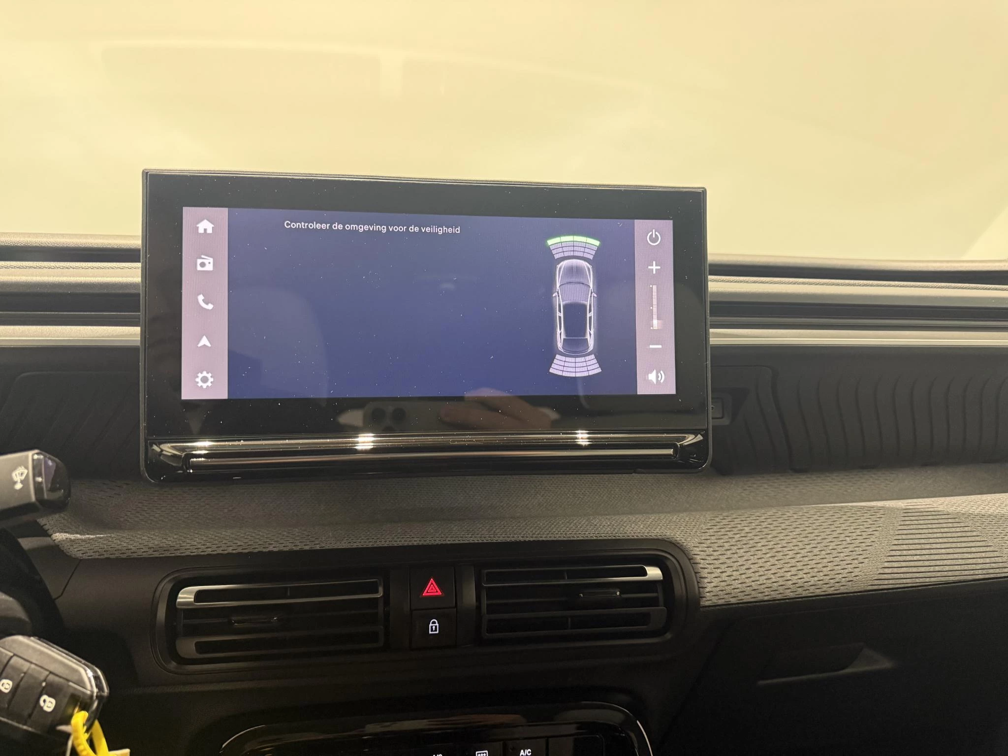 Citroën-ë-C3 Aircross-image-18