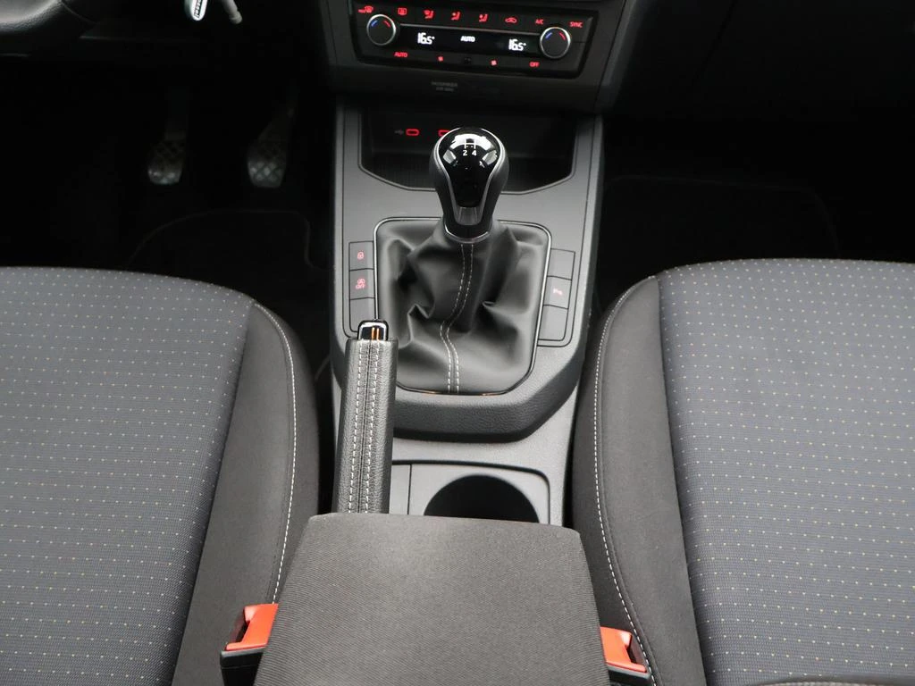 SEAT-Ibiza-image-14