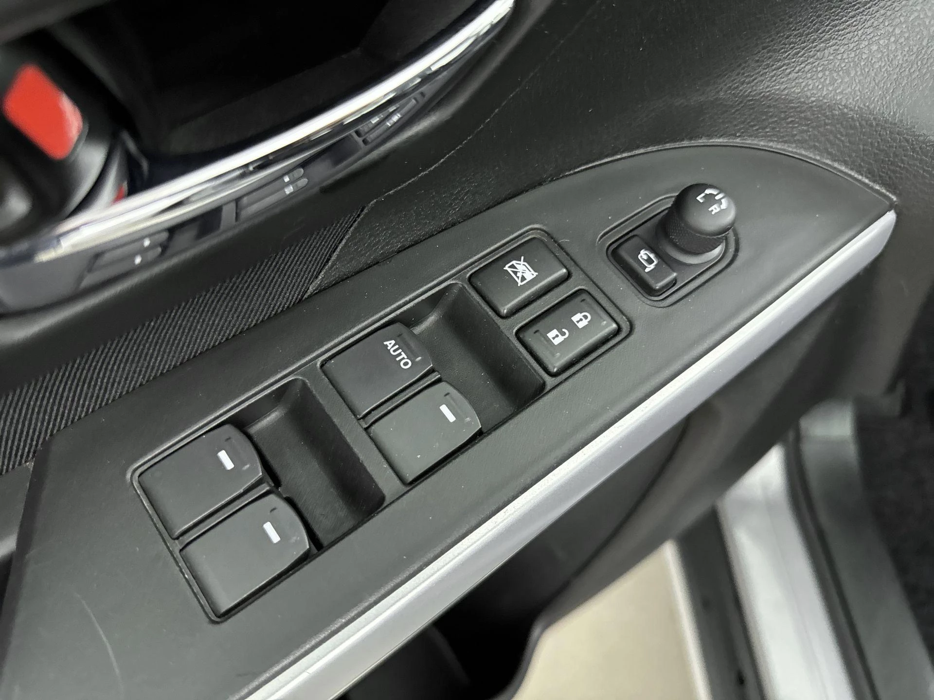 Suzuki-S-Cross-image-20