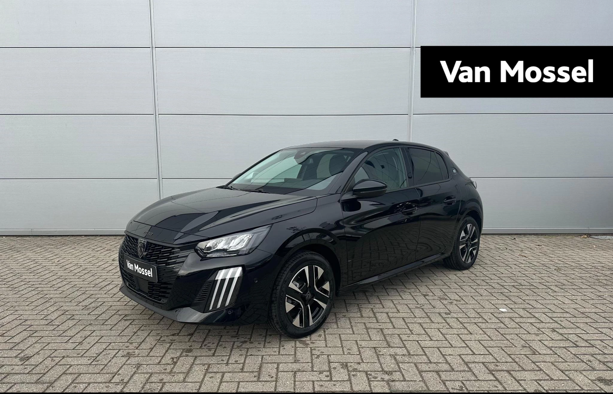 Peugeot-e-208-image-0