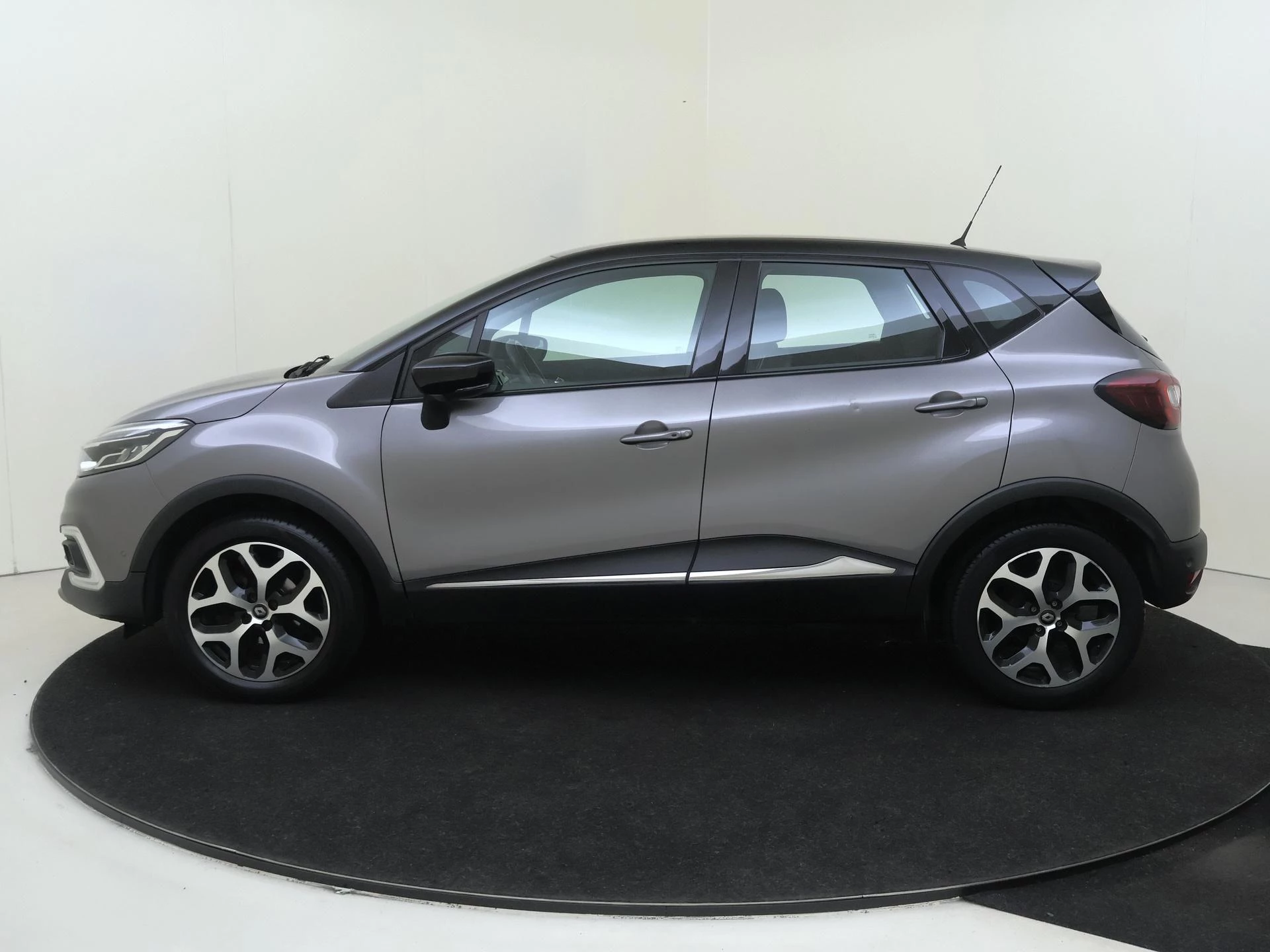 Renault Captur 0.9 TCe Intens