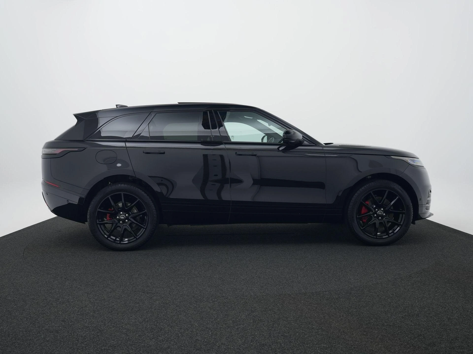 Land Rover-Range Rover Velar-image-6