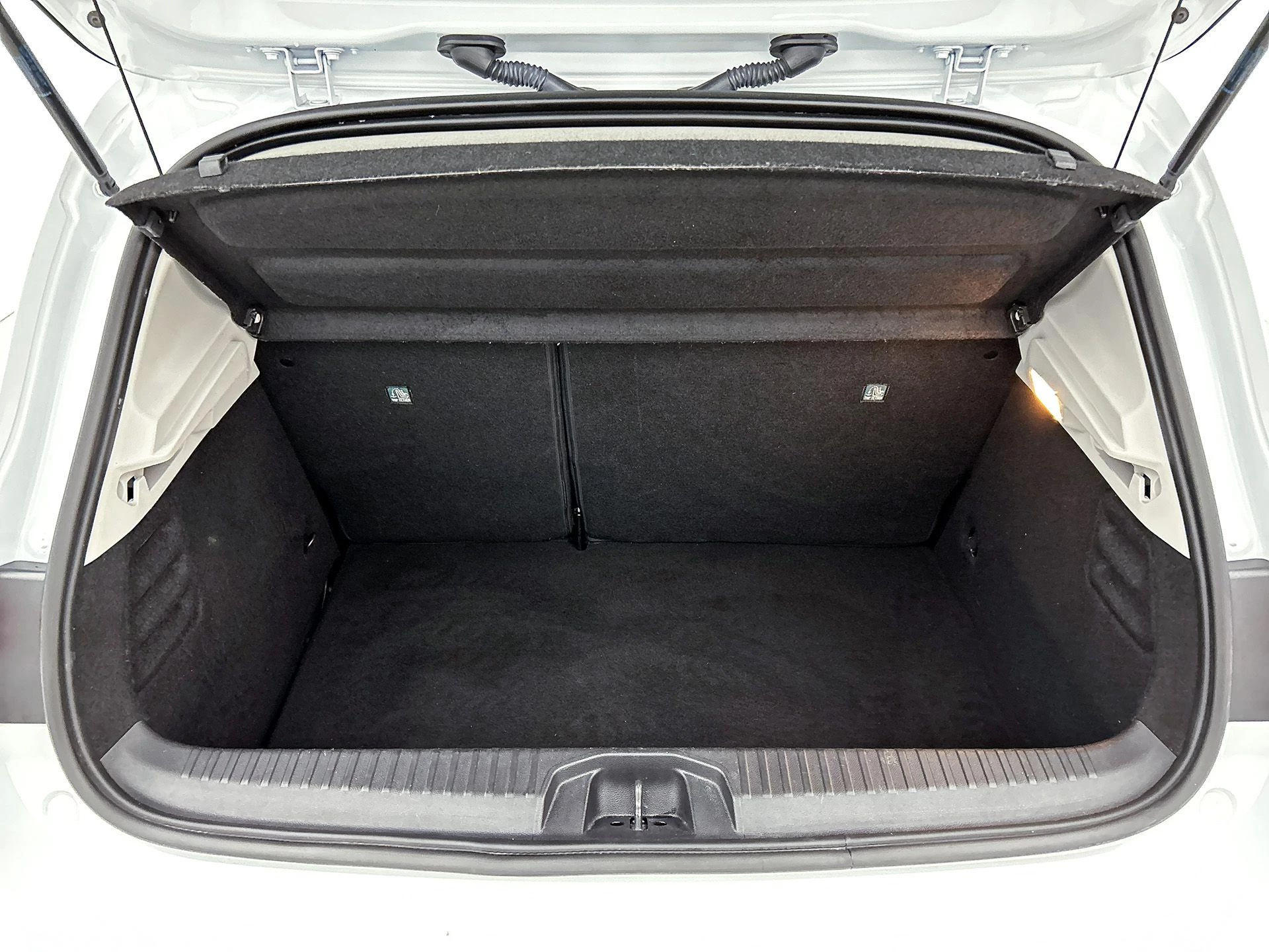 Renault-Clio-image-22