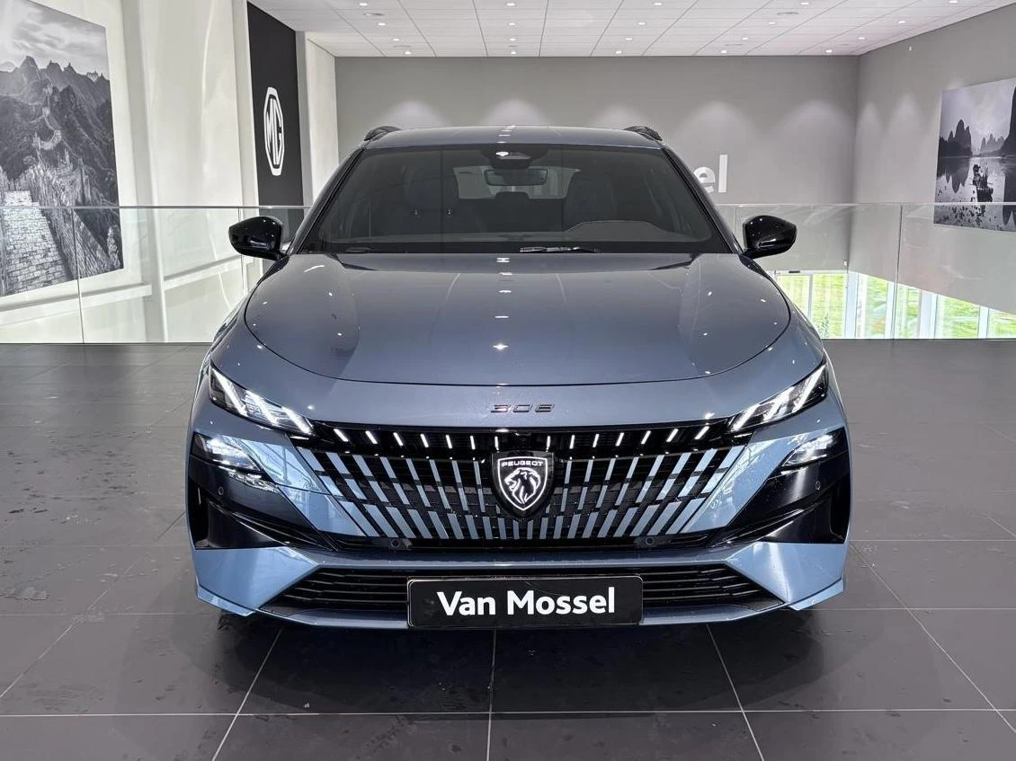Peugeot-e-308-image-2