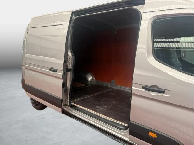 Renault-Master-image-12