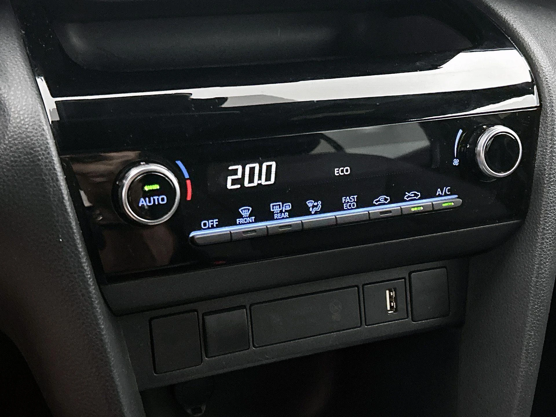 Toyota Yaris Cross 1.5 Hybrid First Edition
