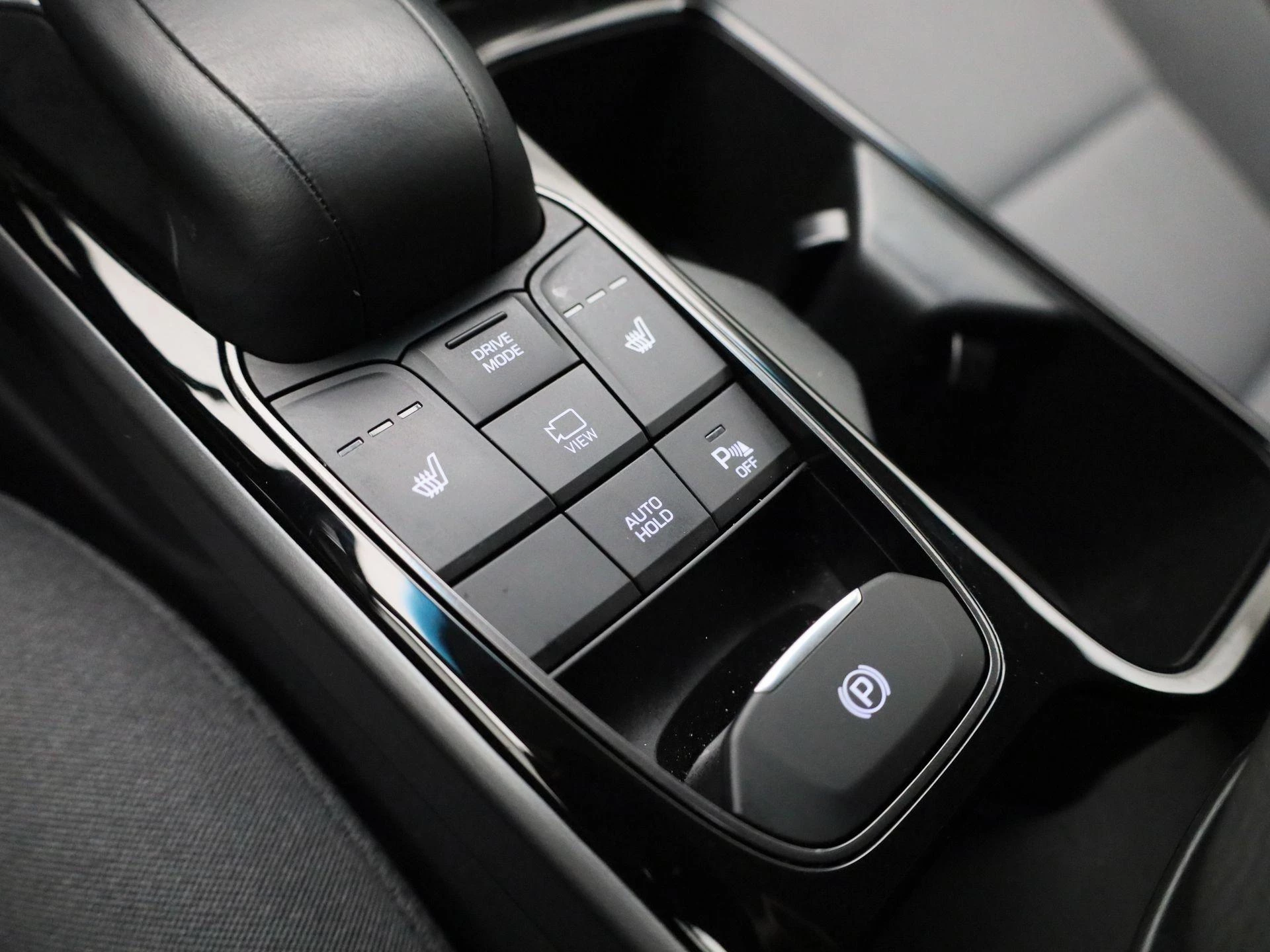 Hyundai-IONIQ-image-18