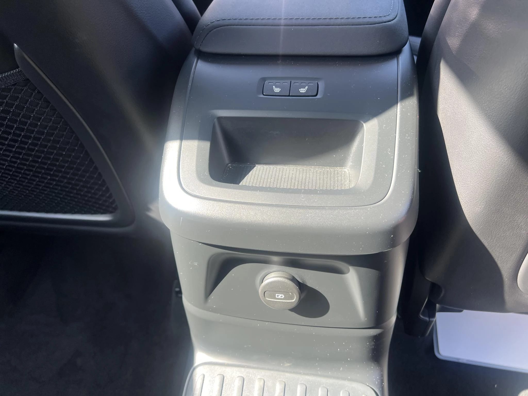 Volvo-XC60-image-17