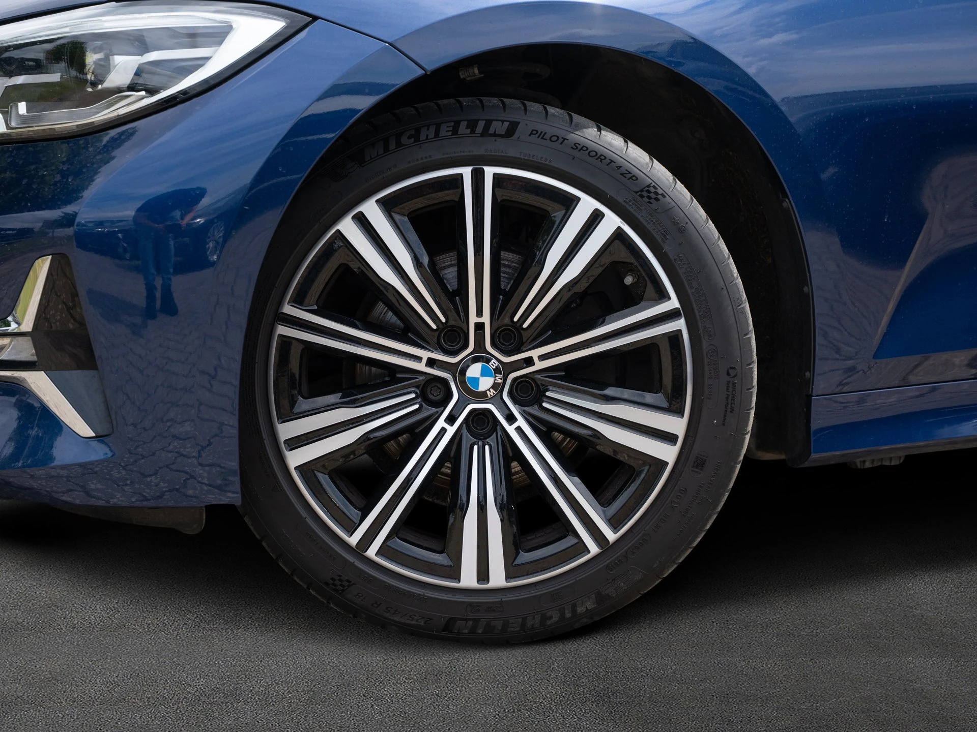 BMW-3er Reihe-image-3