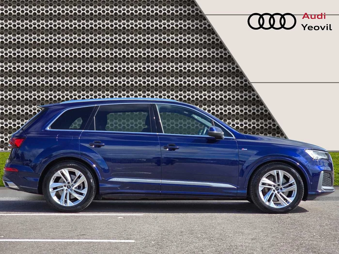 Audi-Q7-image-3