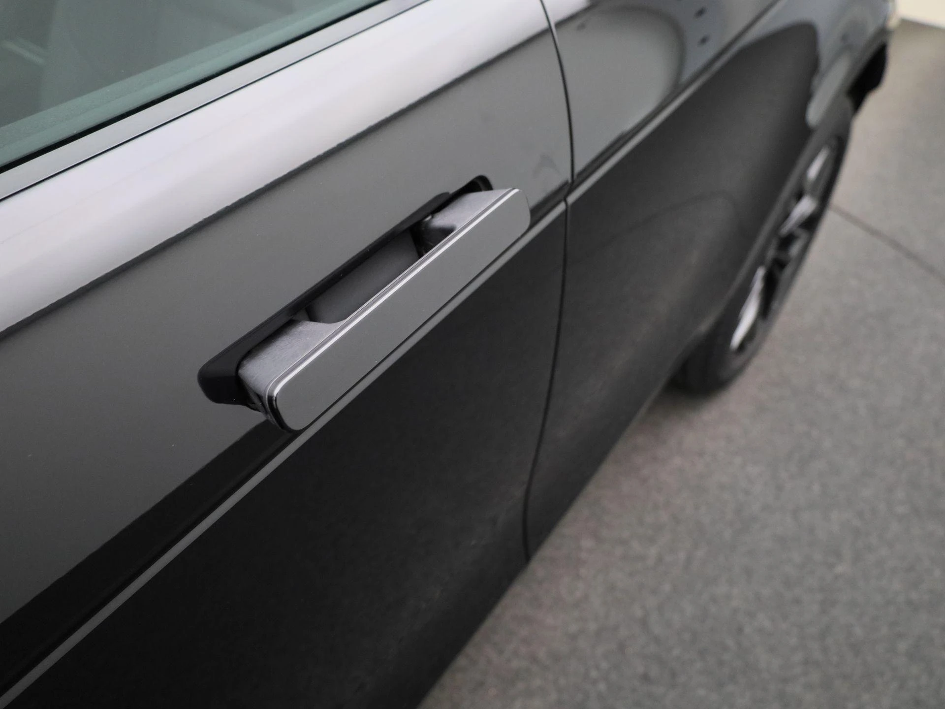 Land Rover-Range Rover Evoque-image-15