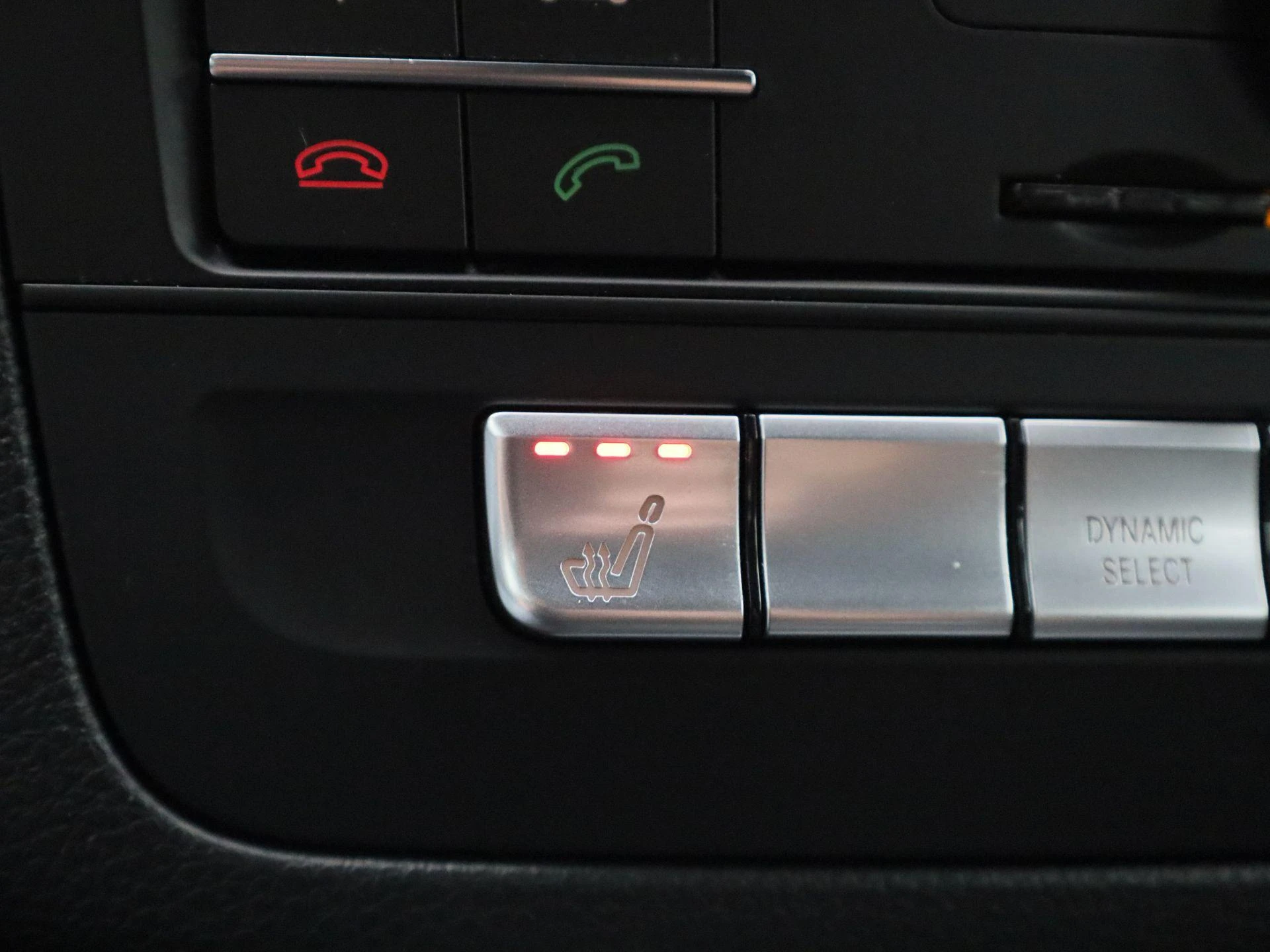 Mercedes-Benz-B-Klasse-image-23