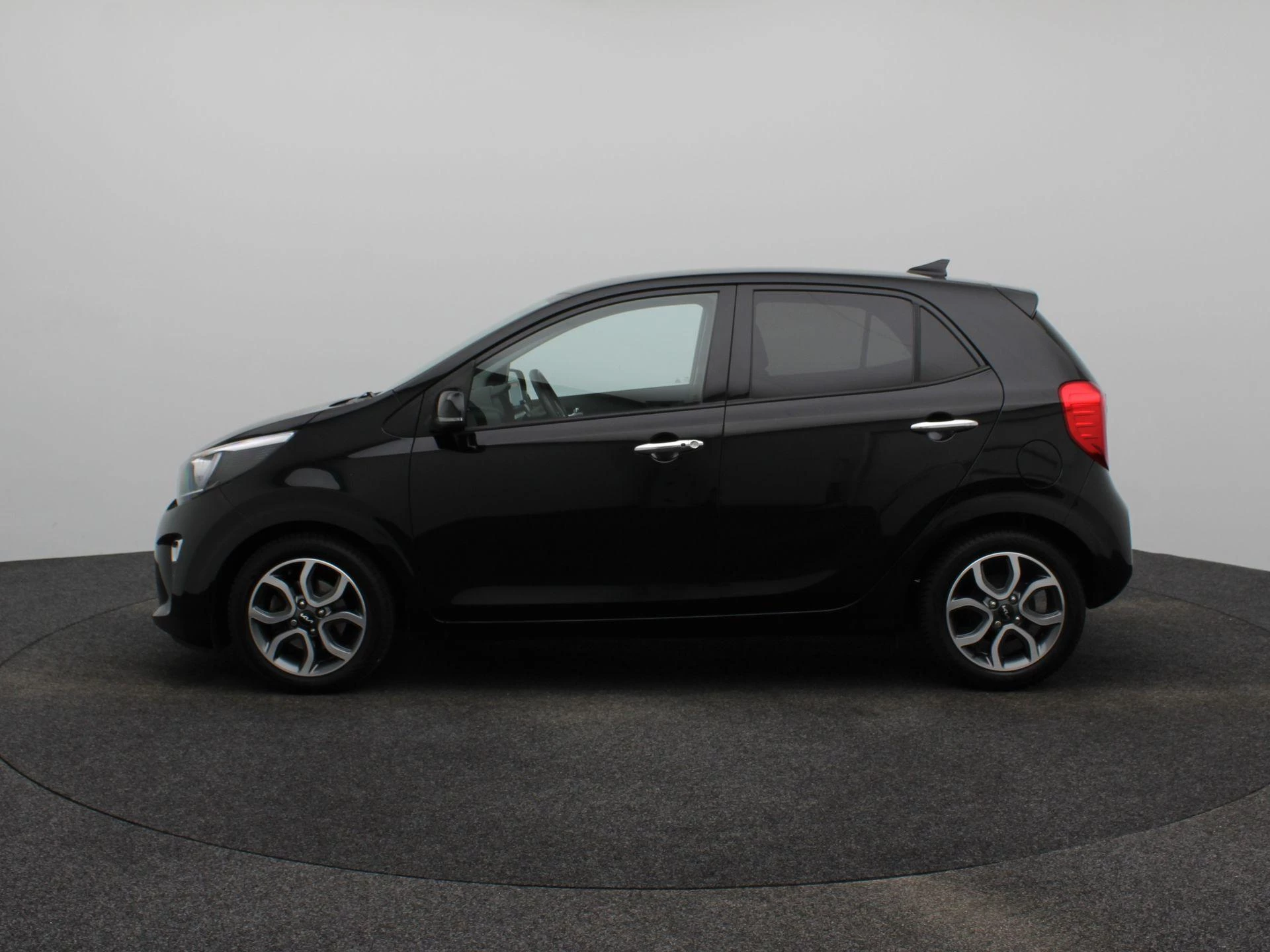 Kia-Picanto-image-5