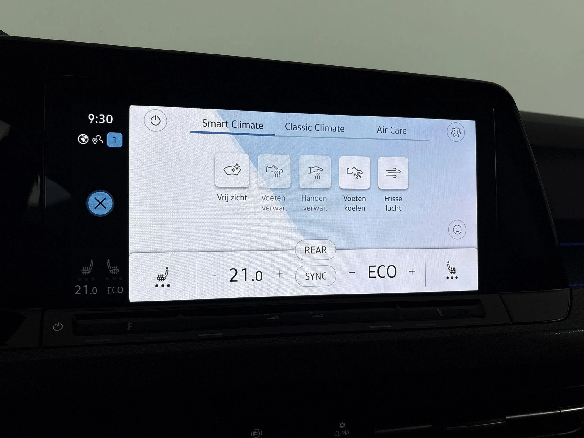 Volkswagen-Golf-image-15