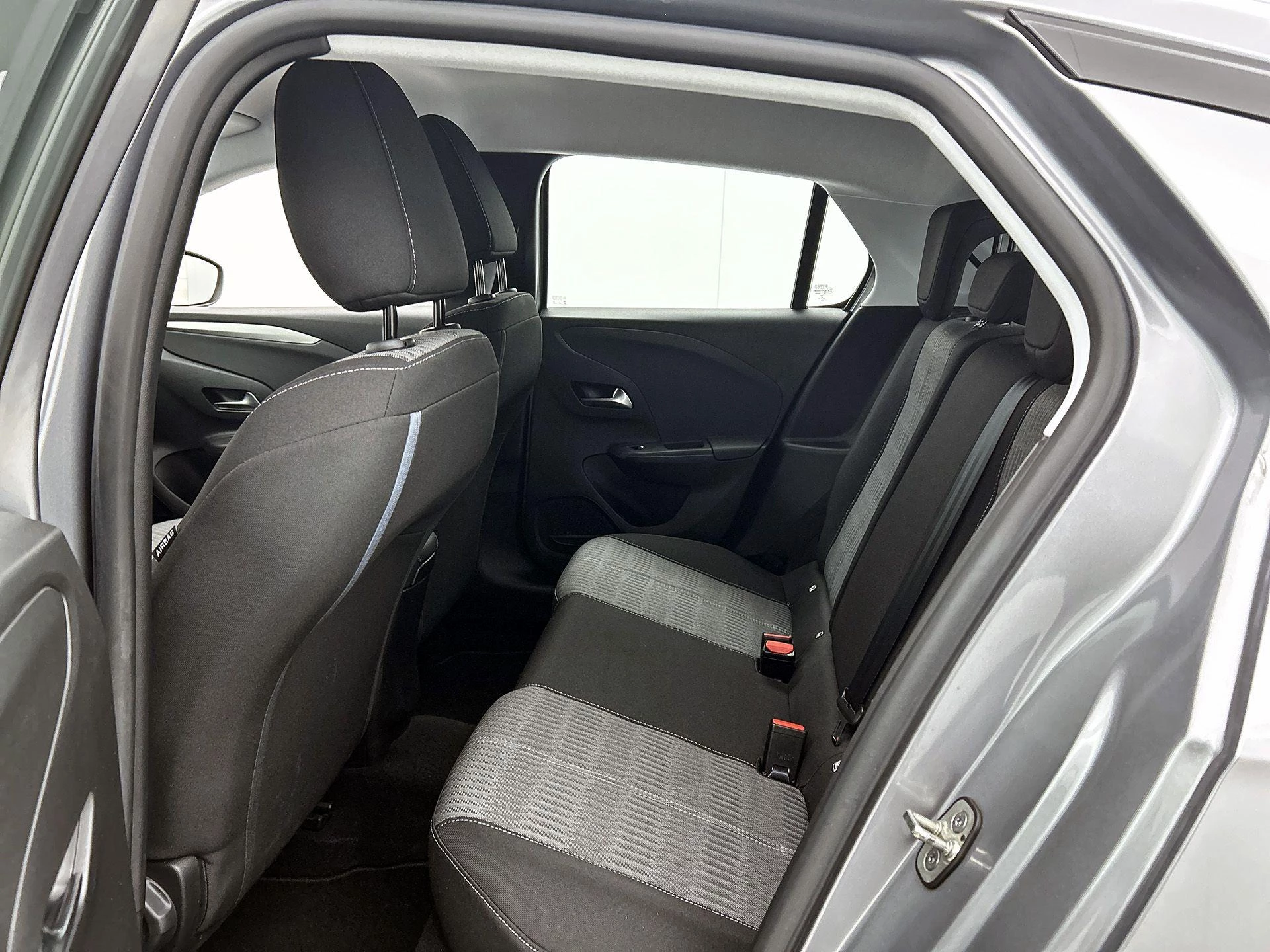 Opel-Corsa-image-9