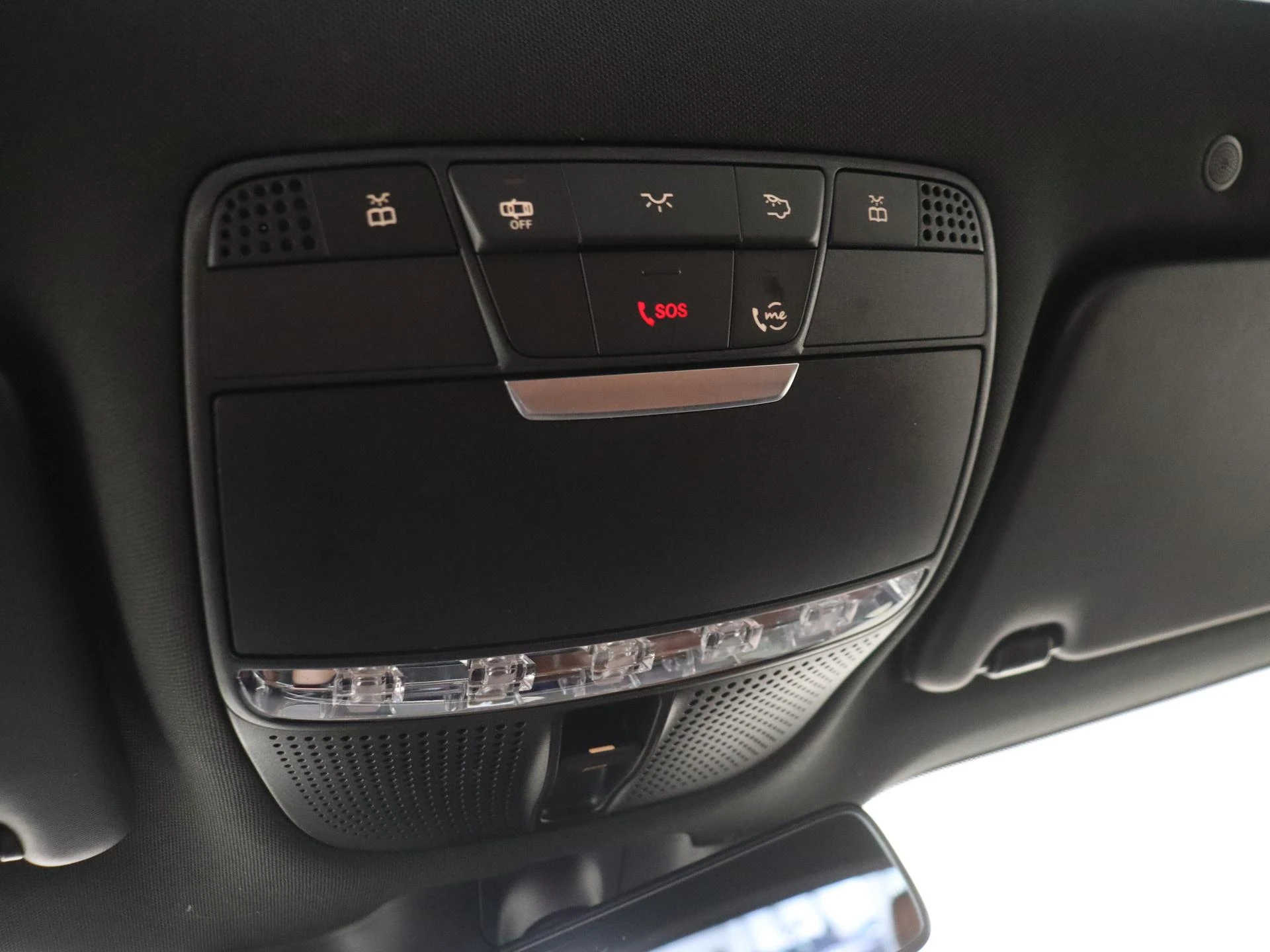 Mercedes-Benz GLC 300e 4MATIC Premium Plus