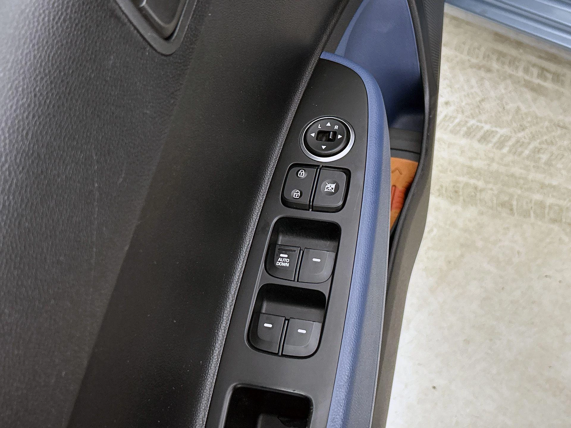 Hyundai-i10-image-24