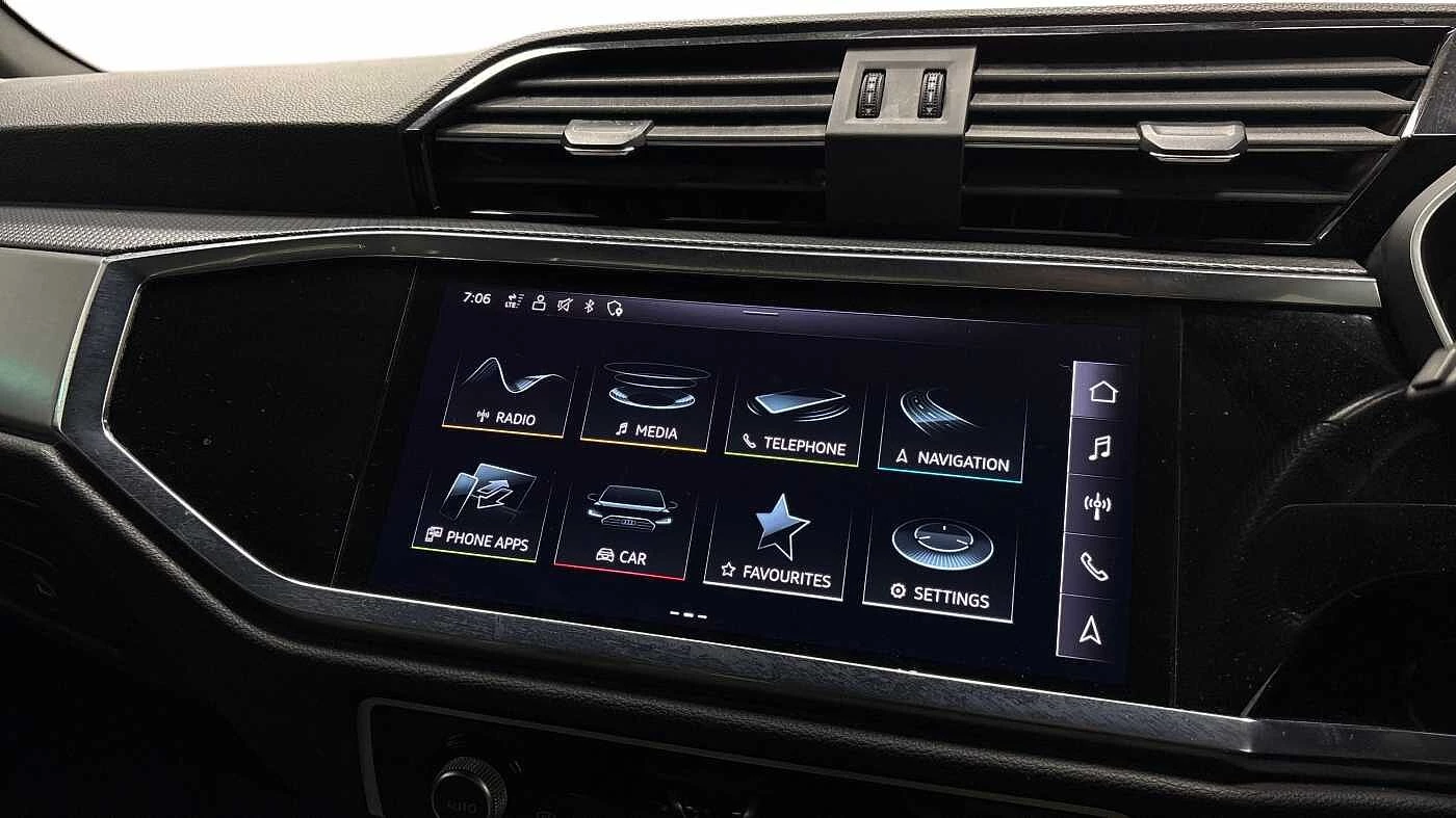 Audi-Q3-image-20