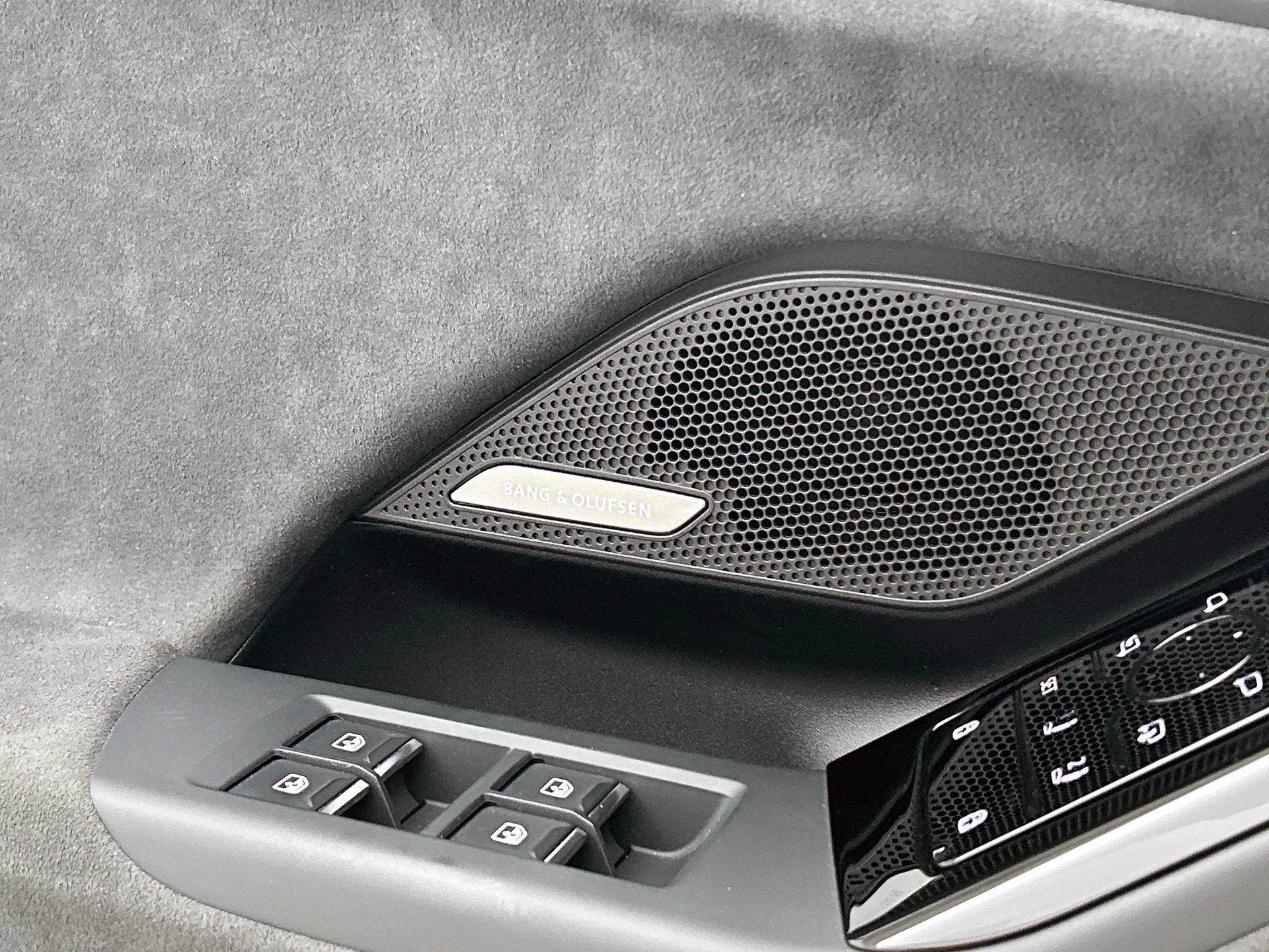 Audi-A6 Avant e-tron-image-15