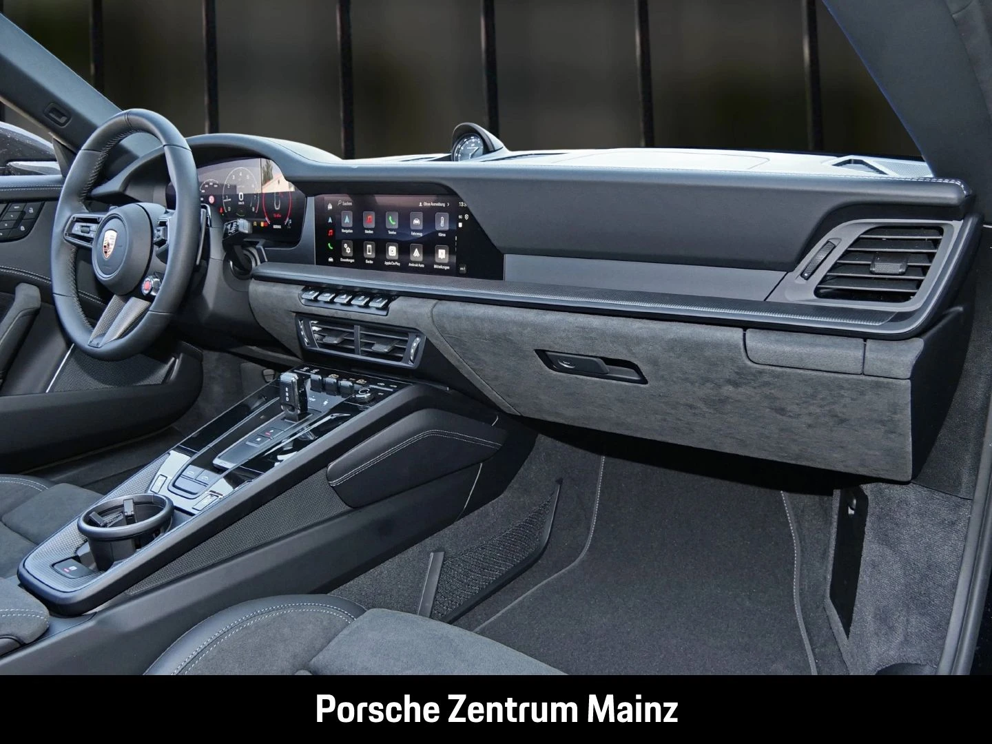 Porsche-911-image-18