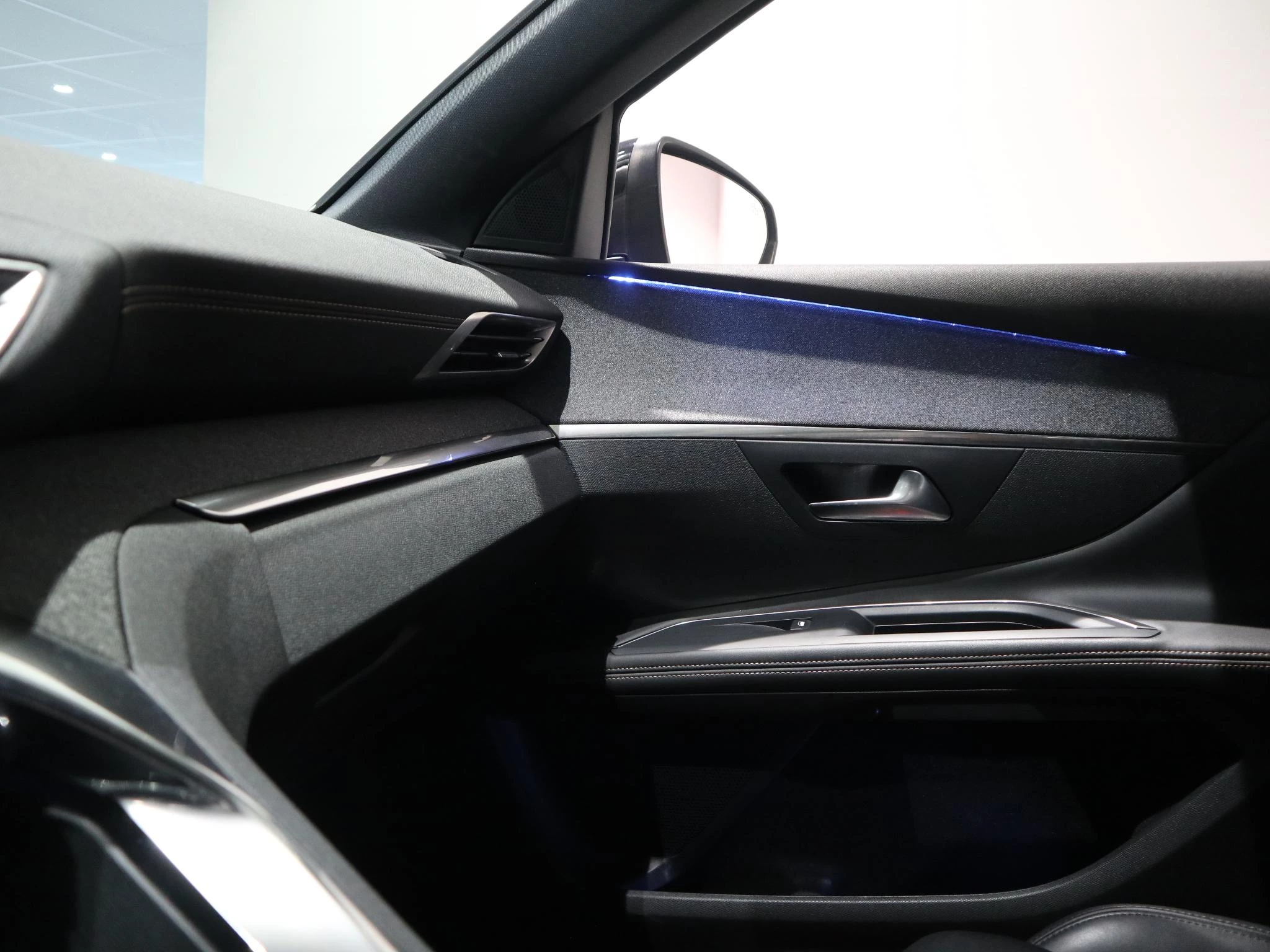 Peugeot-5008-image-22