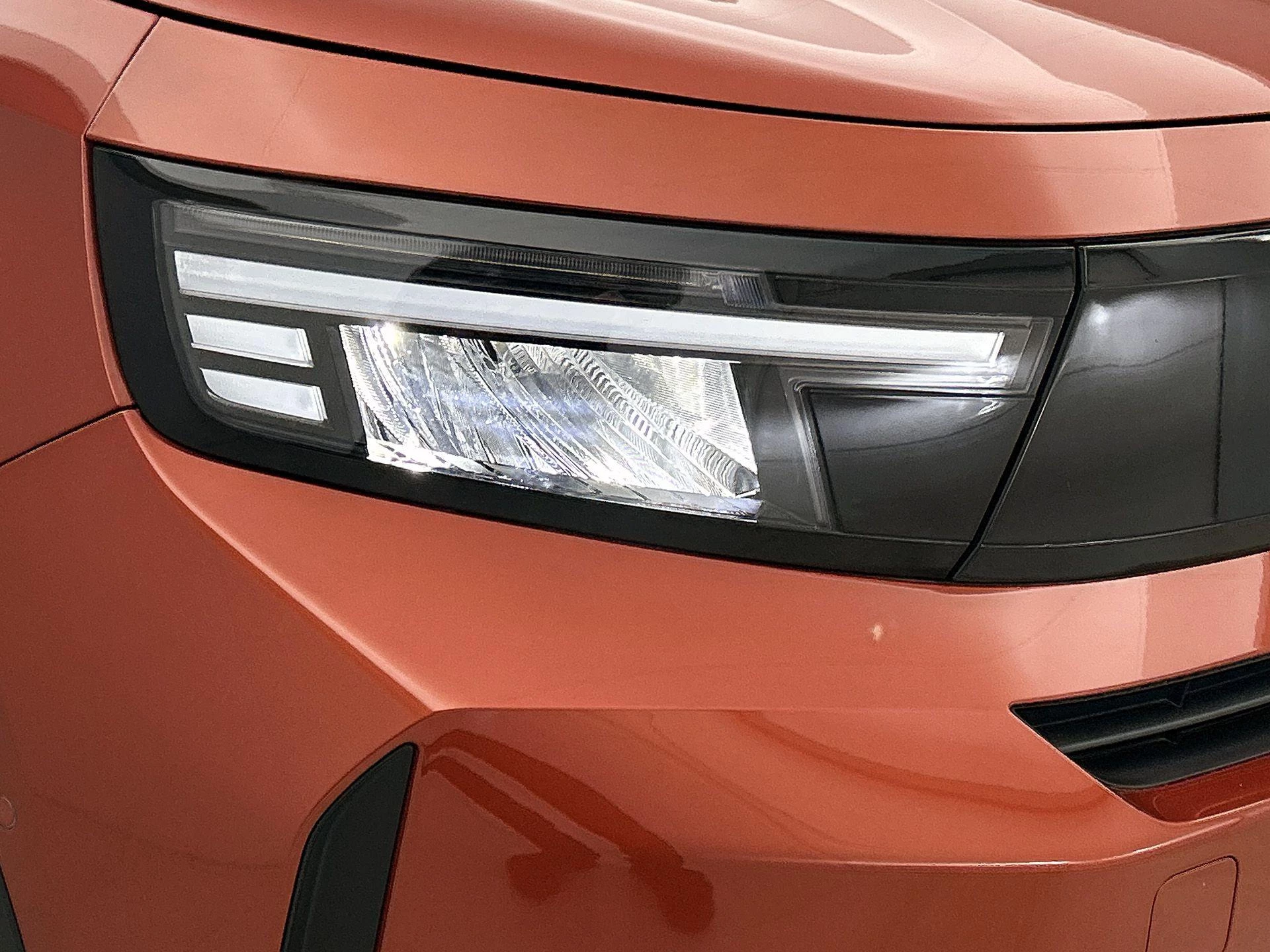 Opel-Frontera-image-11