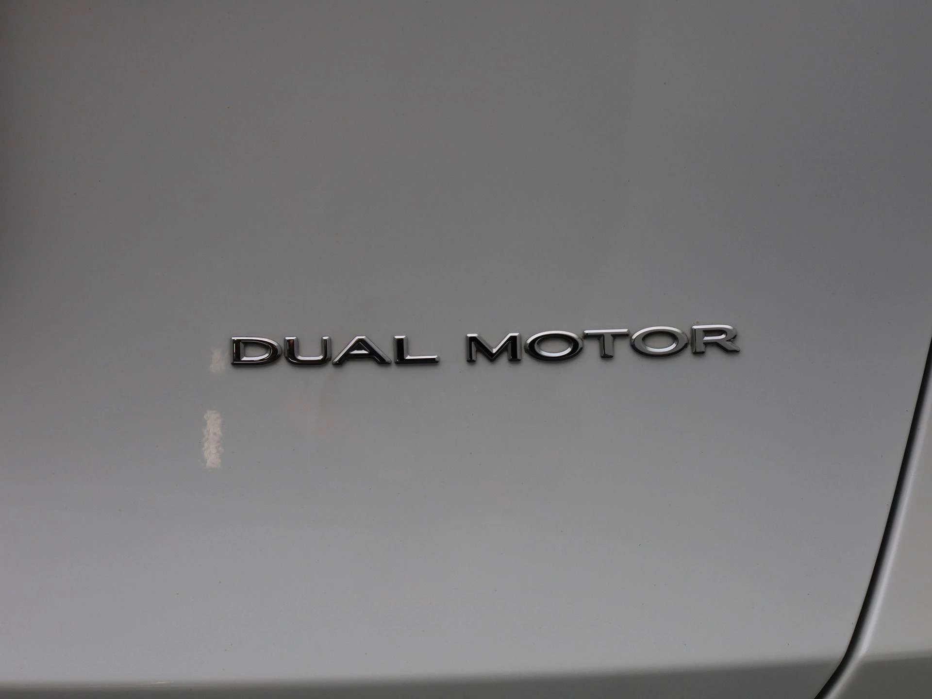 Tesla Model Y Long Range Dual Motor AWD