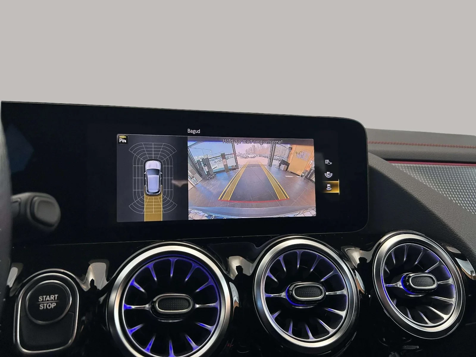 Mercedes-Benz-EQA-image-16