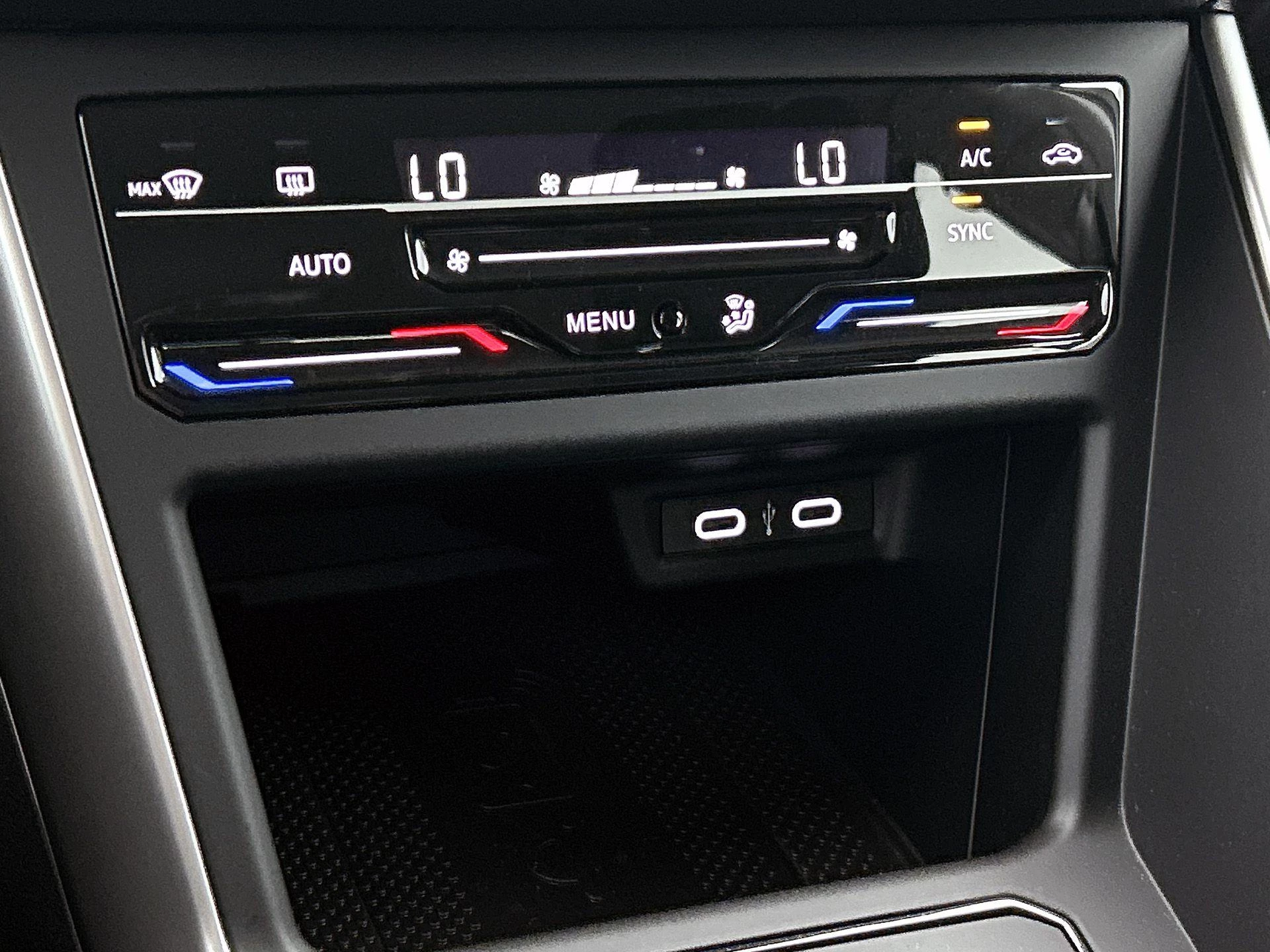 Volkswagen-Polo-image-17