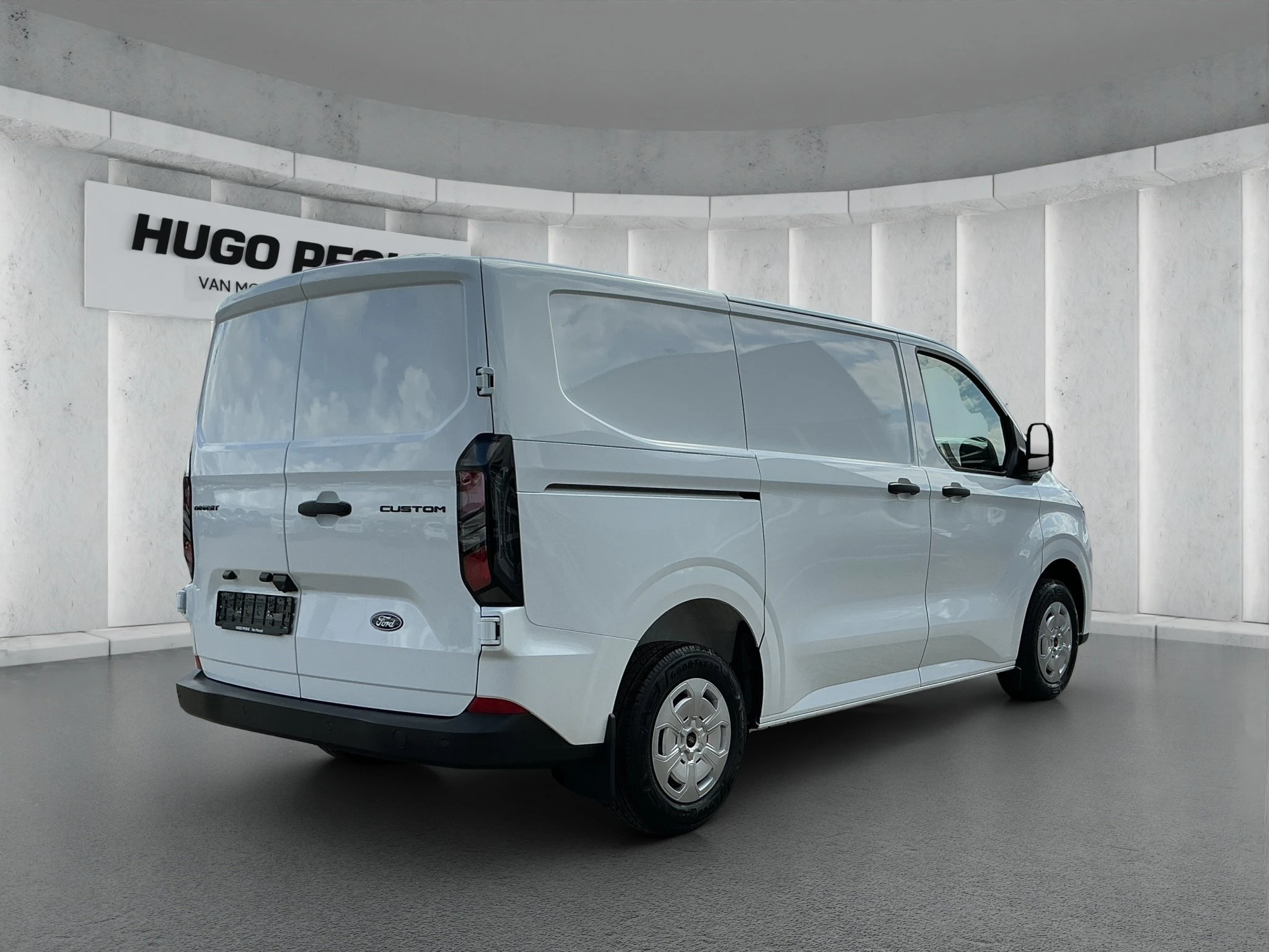 Ford-Transit Custom-image-4