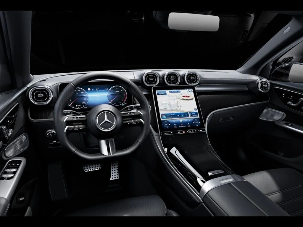 Mercedes-Benz-GLC 450 d-image-8