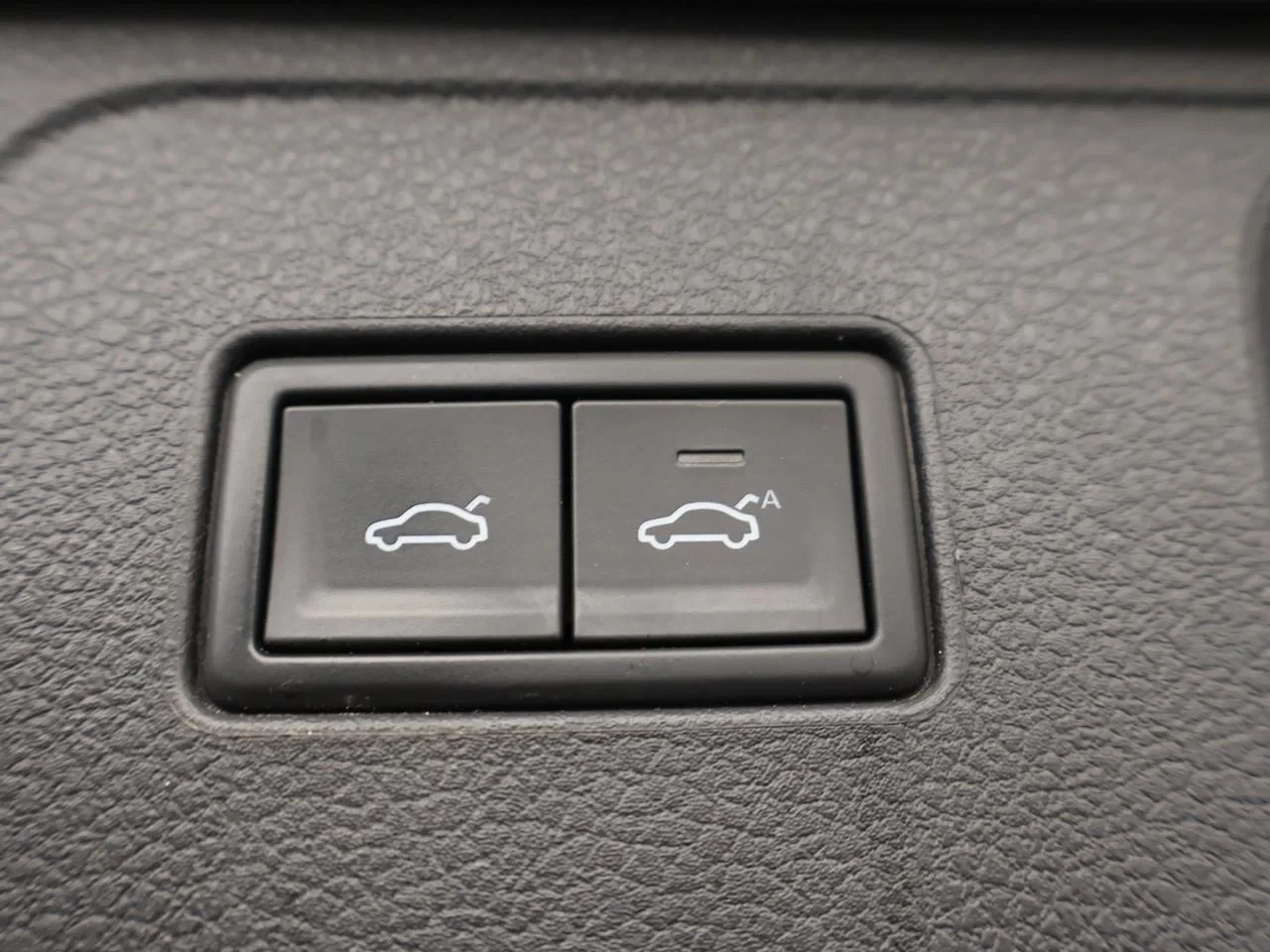 Volkswagen-Passat-image-3