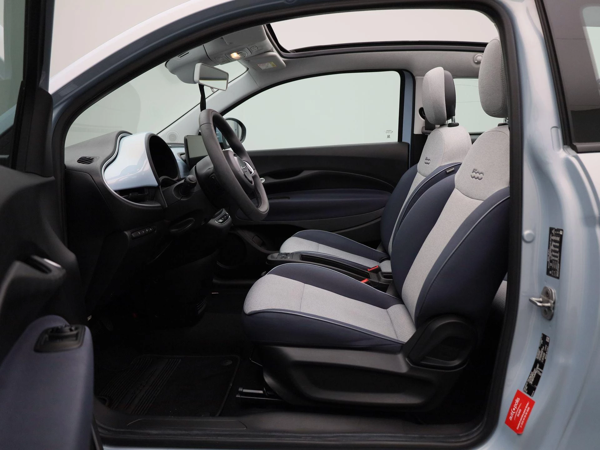 Fiat-500C-image-10