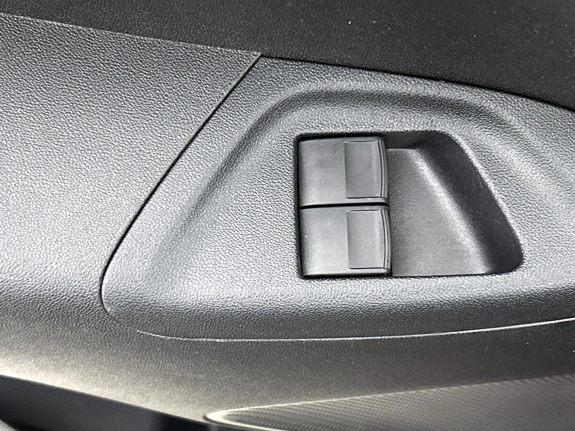 Peugeot 108 1.0 e-VTi Allure TOP!