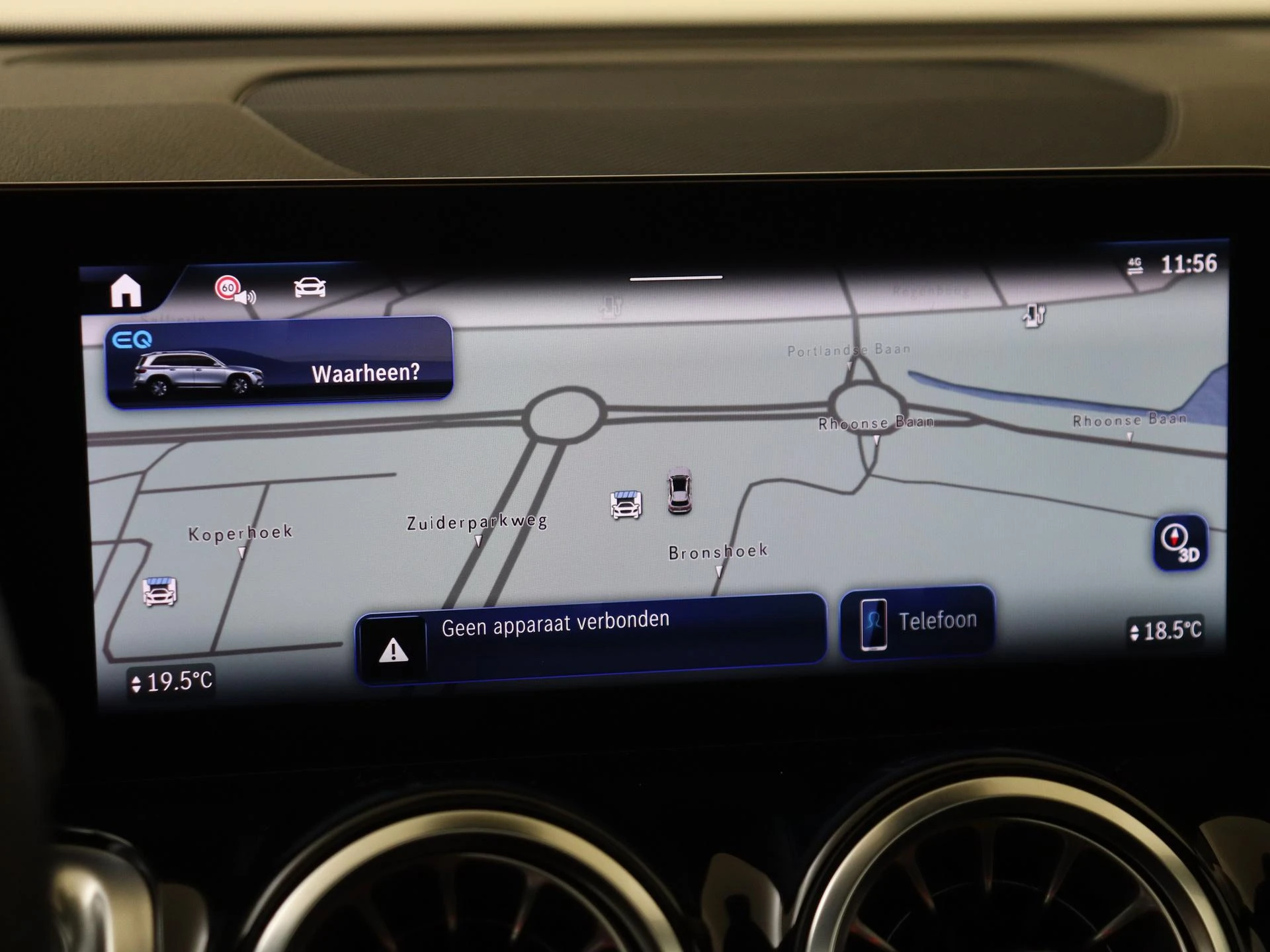 Mercedes-Benz-EQB-image-17
