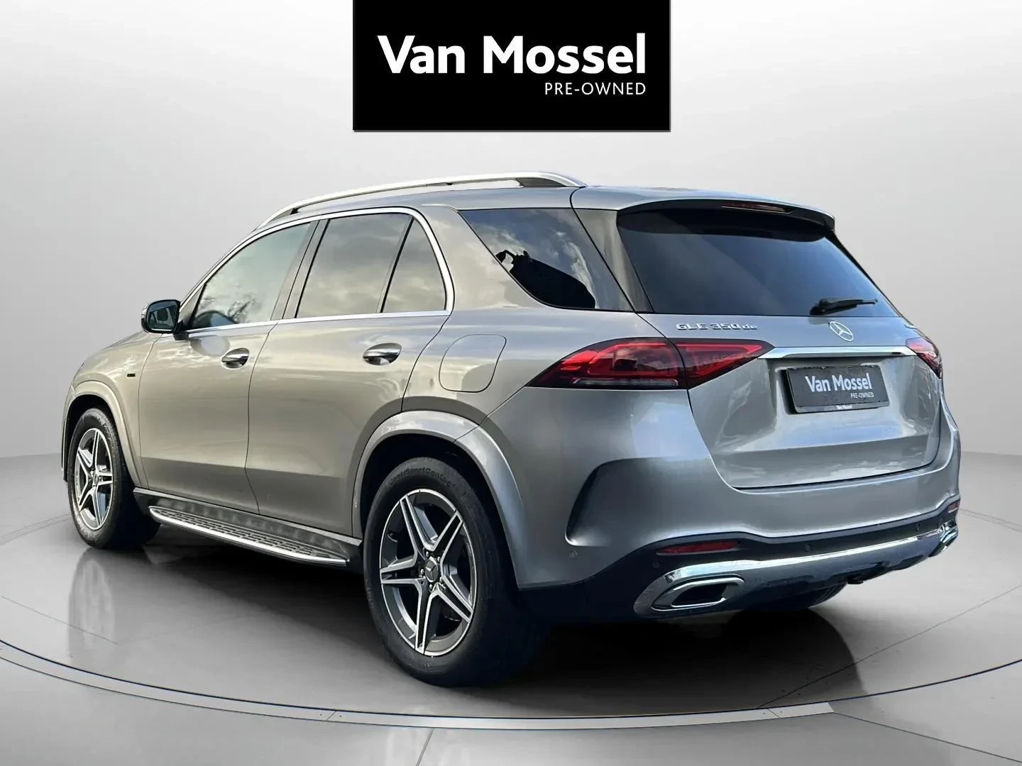 Mercedes-Benz-GLE-image-6