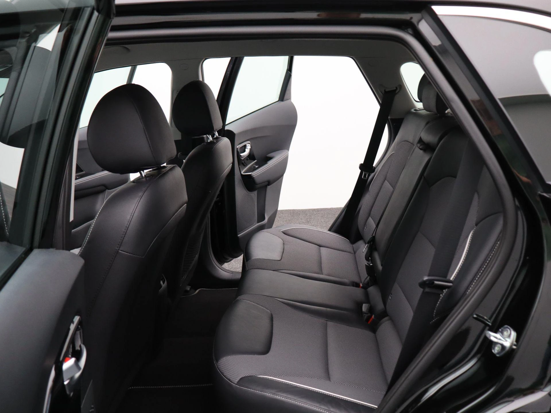Kia-e-Niro-image-11
