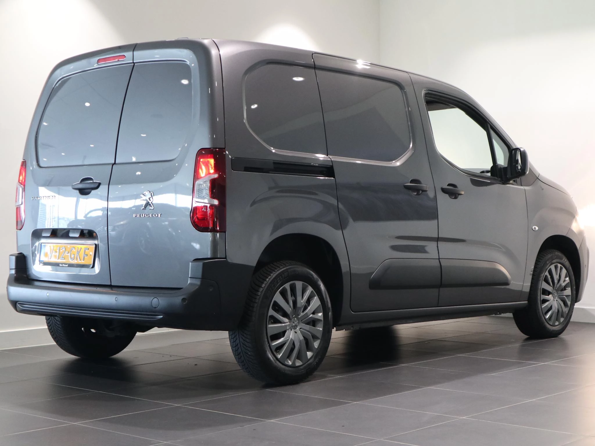 Peugeot-Partner-image-4