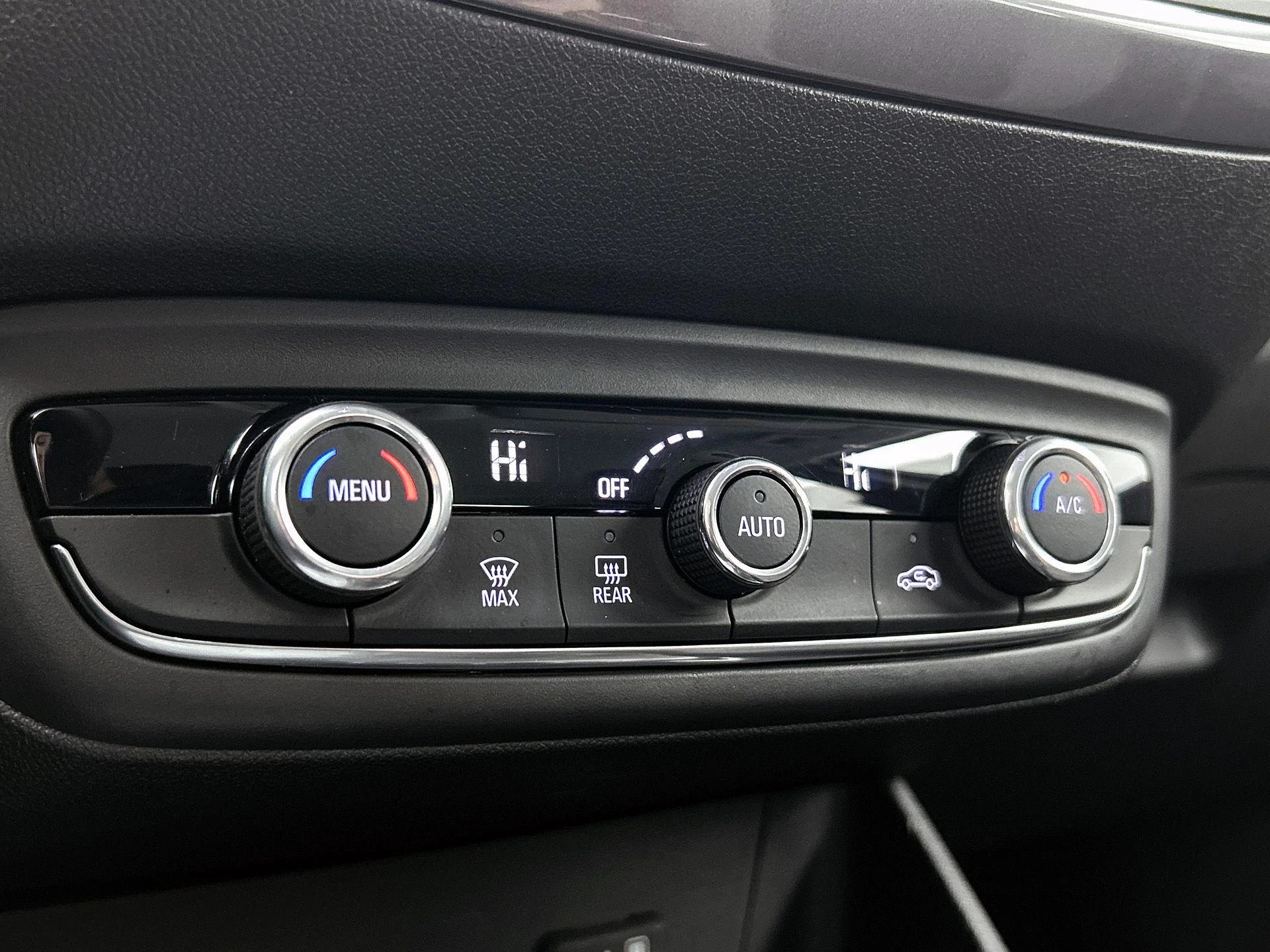 Opel-Crossland X-image-23