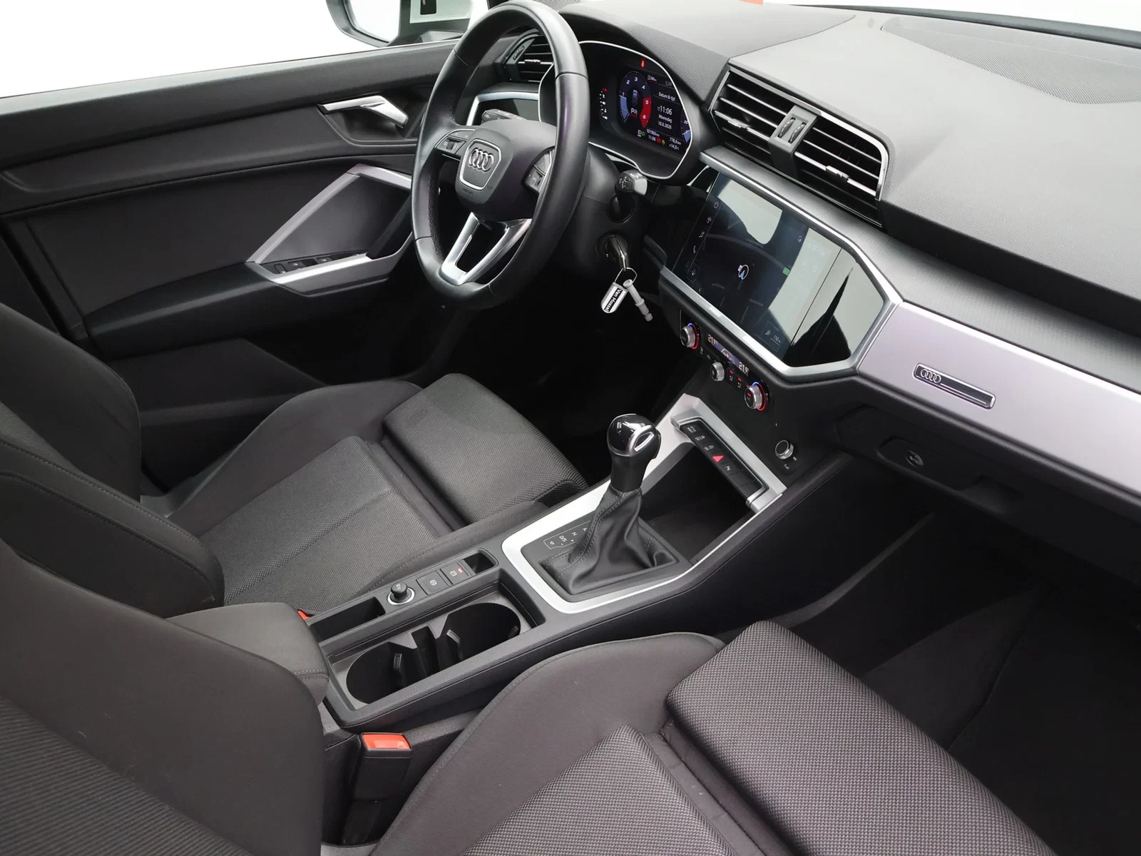 Audi Q3 Sportback Audi Q3 Sportback Business Edition 35TDI 150PK *AUTOMAAT*CRUISE CONTROL*VIRTUAL COCKPIT*APP-CONNECT*...*