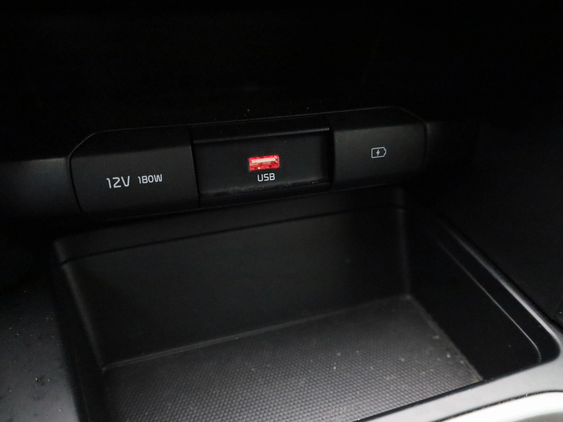 Kia-Ceed Sportswagon-image-22